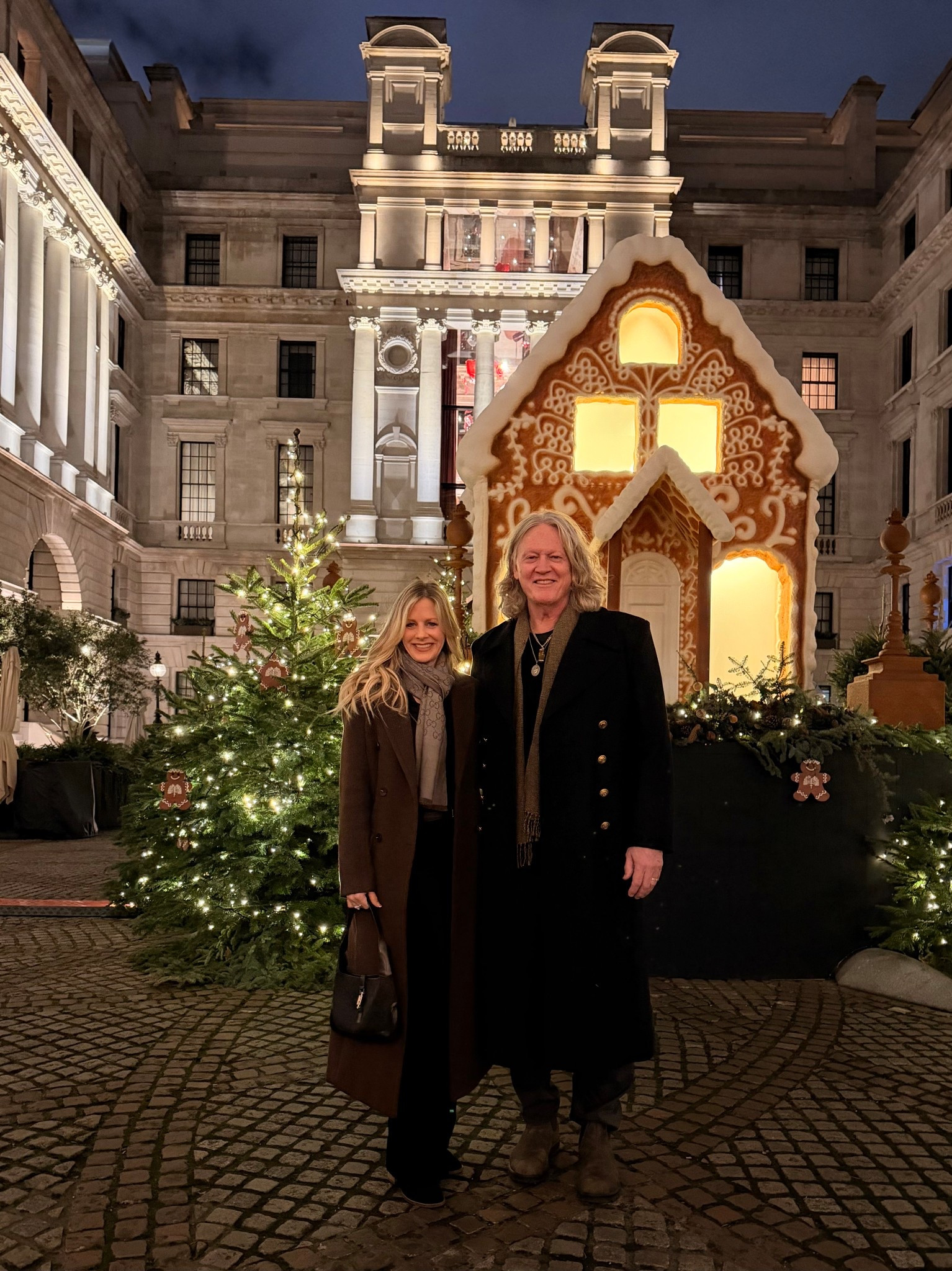 Had a magical dinner at Paper Moon restaurant in London.  Fabulous Italian food. It’s a special time of year here with all the gorgeous Christmas decorations. 

Red Carpet of Life, LTK over 50

#LTKdayinmylife #LTKTravel #LTKHoliday