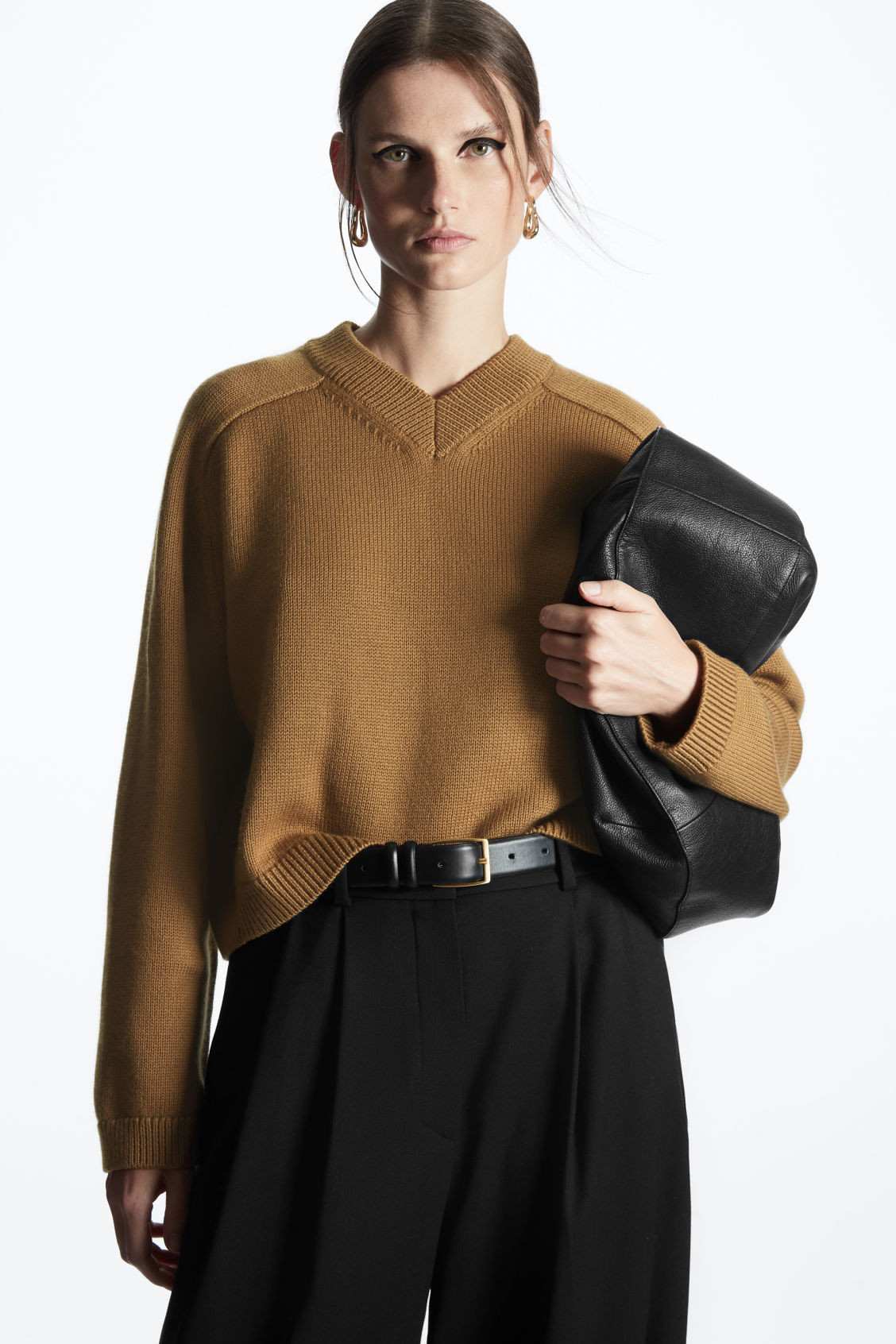 V-NECK MERINO WOOL SWEATER - Brown - Knitwear - Tan Sweater - Winter Sweater Outfit | COS (US)