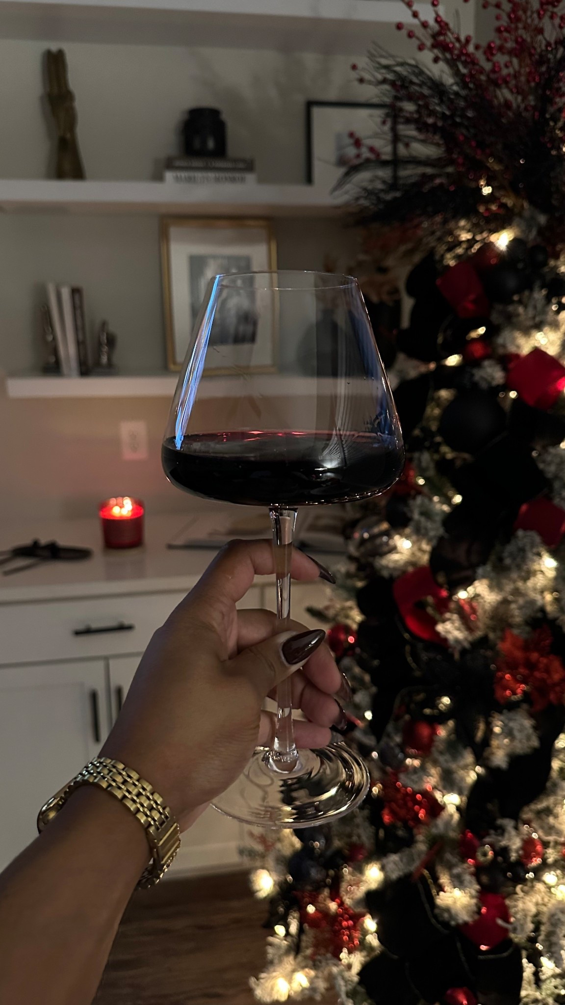 Everyone’s needs a good red wine glass for entertainment during the holidays.

#LTKFindsUnder50 #LTKParties #LTKHoliday