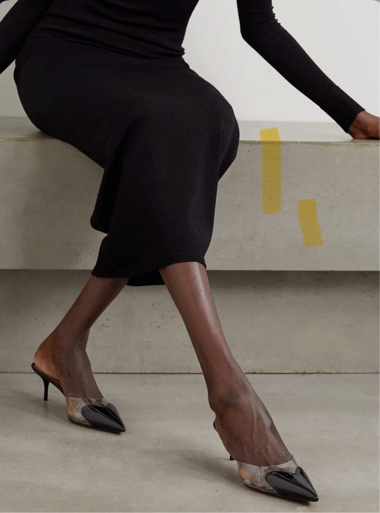 #StrappyHeels
	•	#Sandals
	•	#Fashion
	•	#Footwear
	•	#StyleInspo
	•	#SummerFashion
	•	#StrappyStyle
	•	#ShoeLove
	•	#Fashionista
#mules #heartmules #heels #alaia

	•	Strappy heel sandals
	•	Fashionable footwear
	•	Summer style
	•	Chic sandals
	•	Trendy shoes
	•	Elegant design
	•	Sophisticated look

#LTKshoecrush #LTKparties #LTKworkwear