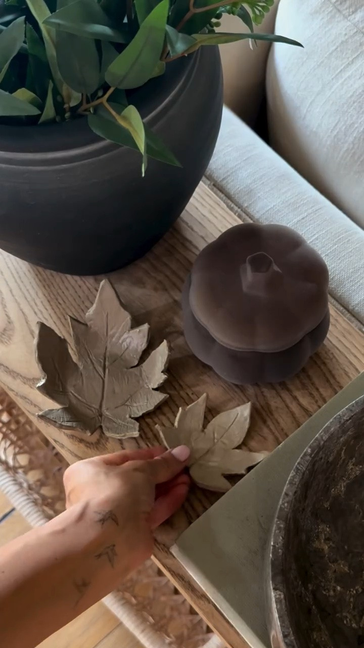 DIY clay leaf dishes are a cute addition to your fall decor! 😍🍁🍂

#LTKSeasonal #LTKHome #LTKSaleAlert