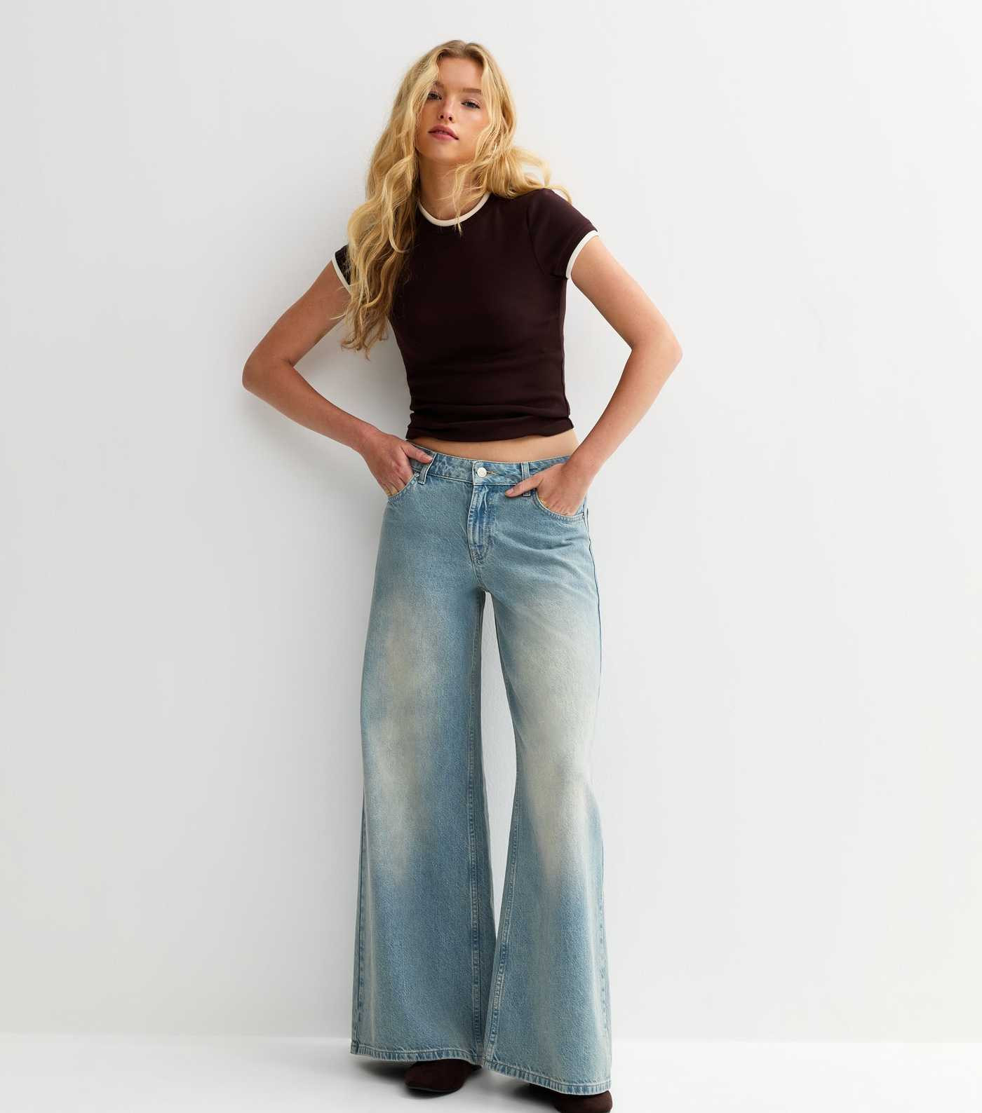 Light Blue Wash Low Rise Super Wide Jeans | New Look | New Look (UK)