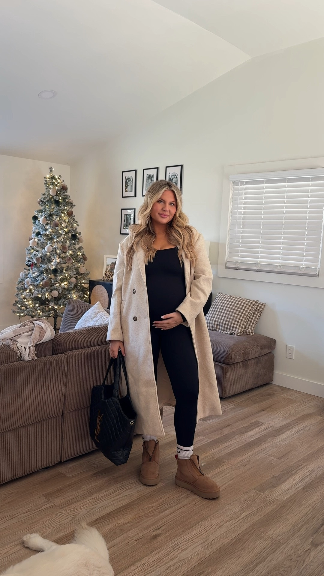 Trench coat of my dreams from Pink Blush Maternity!!🤍🤰🏼 

#LTKStyleTip #LTKBump #LTKSeasonal
