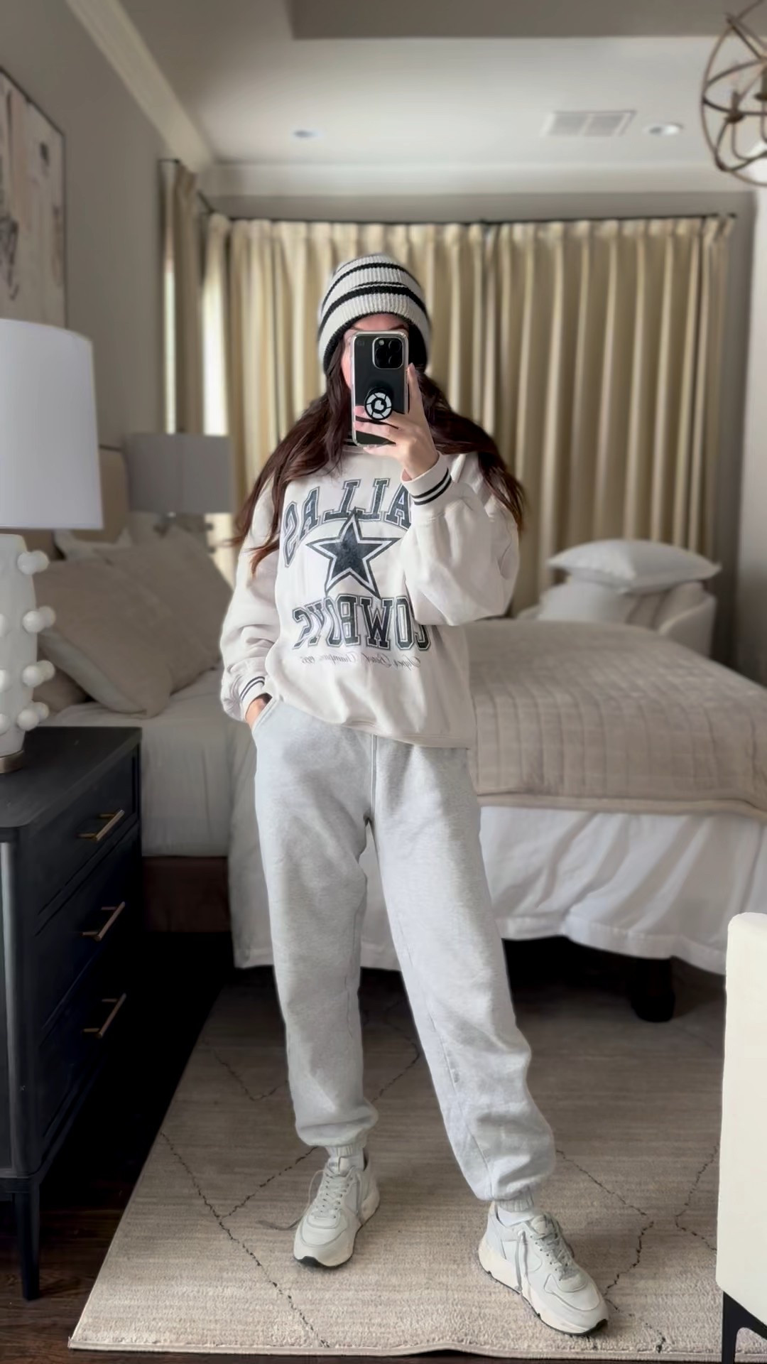 Abercrombie 
NFL collection
Dallas cowboys 

winter outfit of the day
winter OOTD
winter outfit ideas
cozy winter outfit
everyday winter outfit
casual winter outfit
winter fashion outfit

#LTKFindsUnder100 #LTKFindsUnder50 #LTKSaleAlert