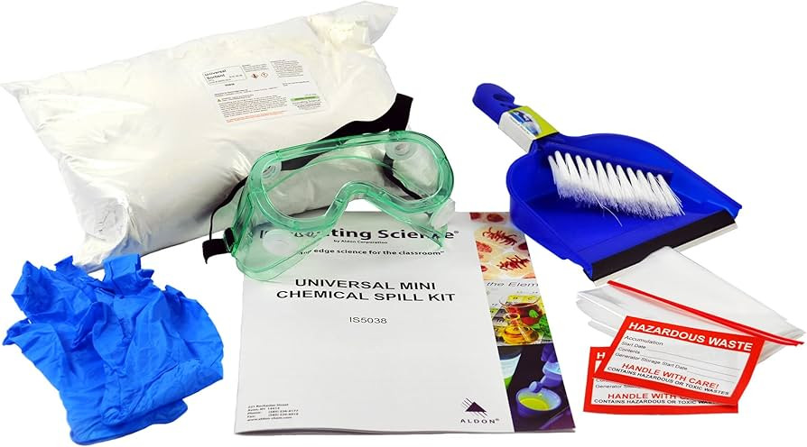 Innovating Science Universal Mini Spill Kit | Amazon (US)