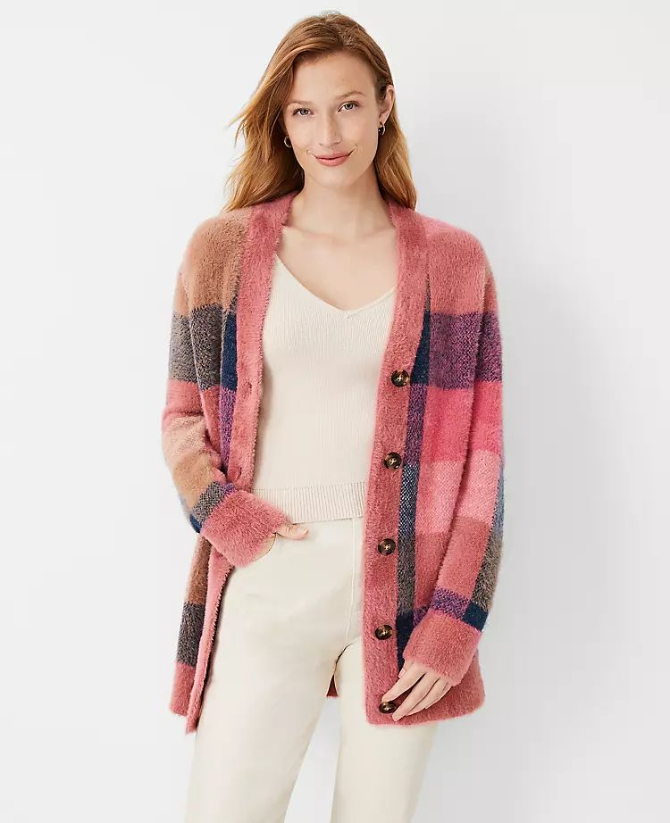 Plaid Boyfriend Cardigan | Ann Taylor (US)