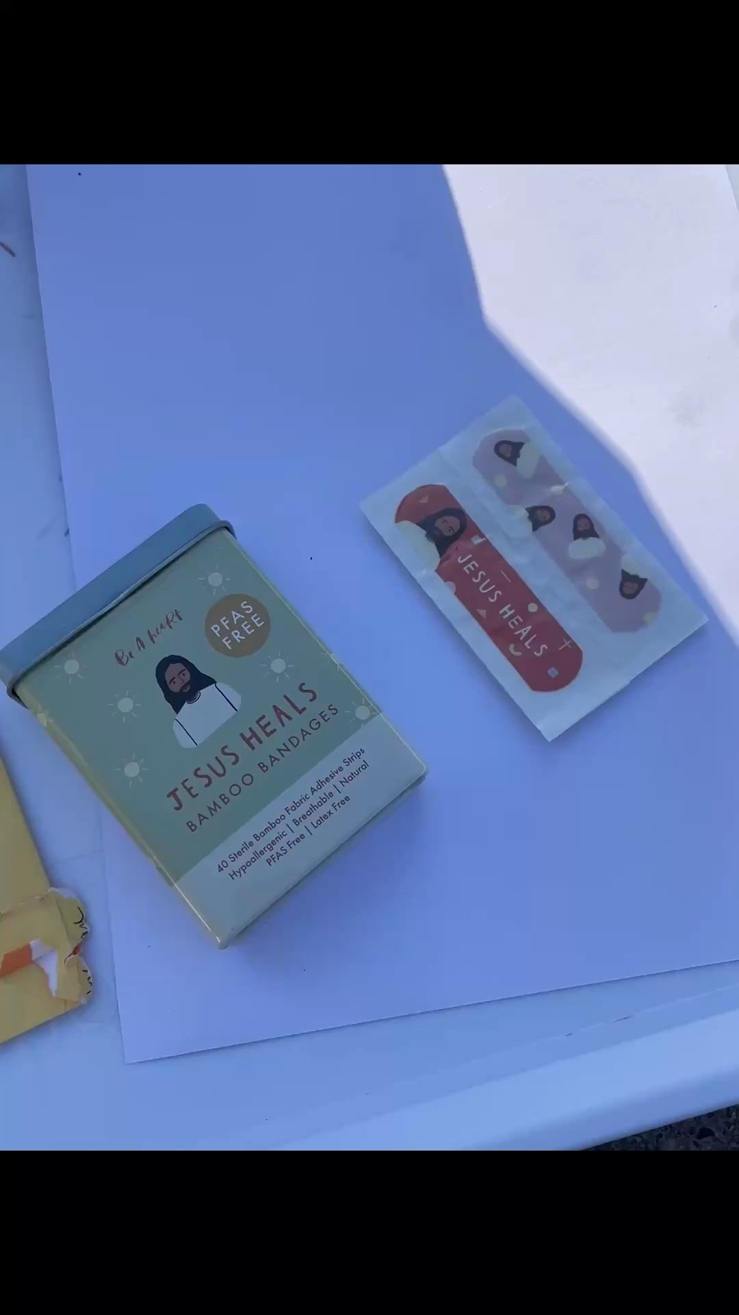 Jesus heals bandaids

Use as an Easter craft project, toss in their Easter baskets, have in the first aid kit when they get an boo-boo. 

#LTKmomlife