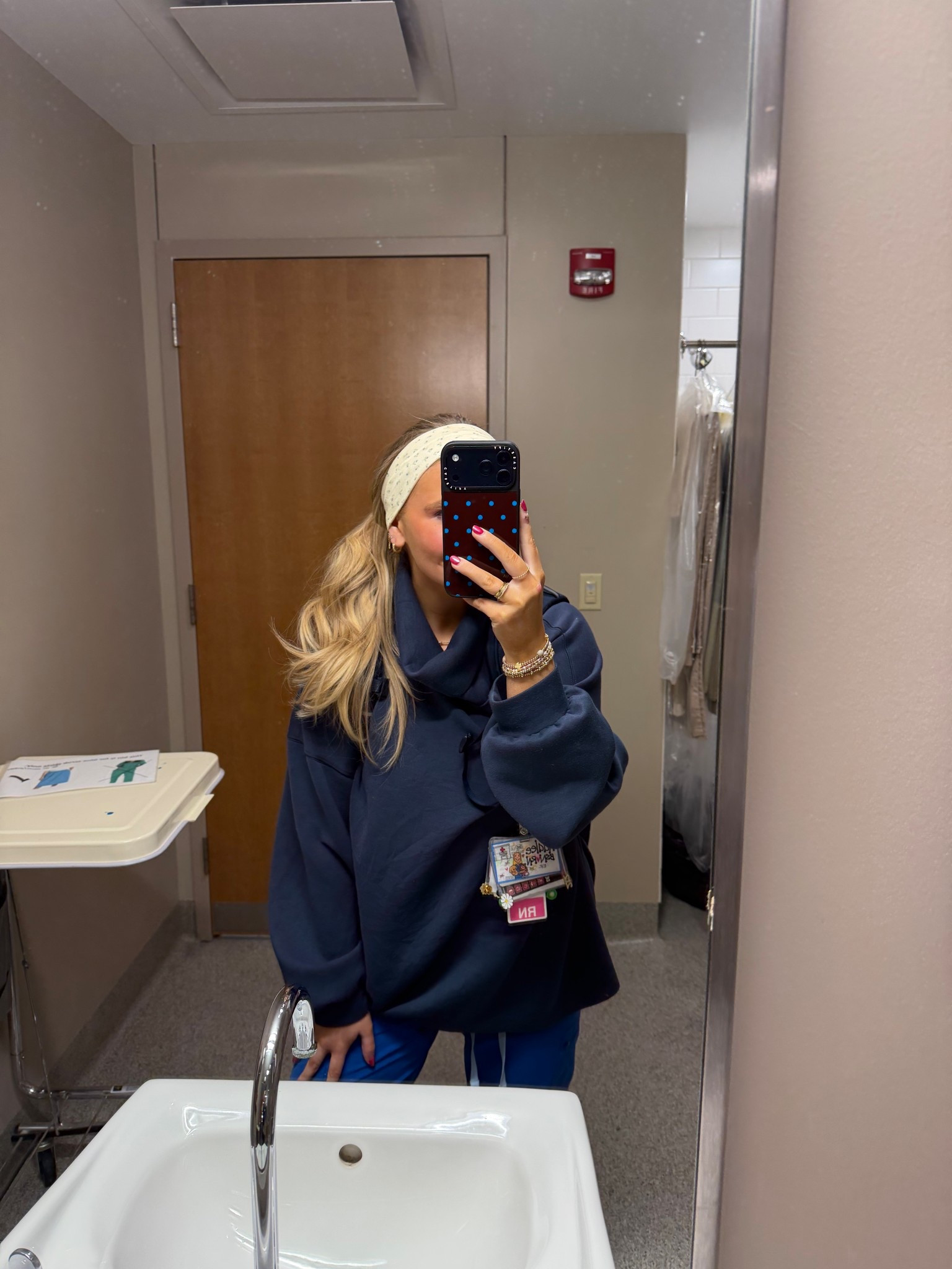 The perfect pullover for 12 hour shifts 🩺 

#LTKWorkwear #LTKootd #LTKgrwm