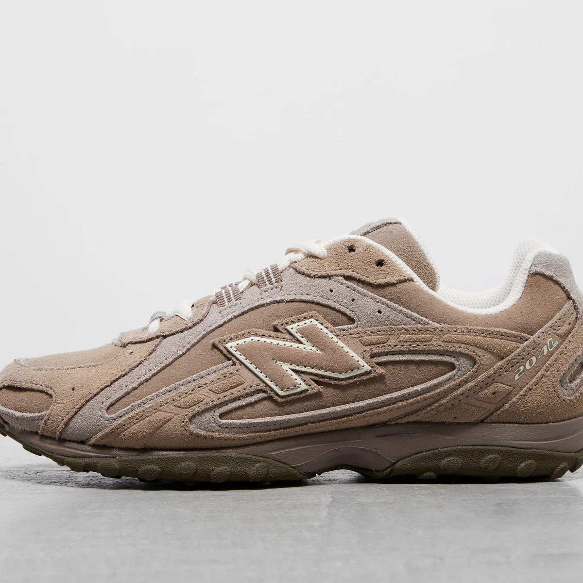 204L Women's | Footpatrol UK