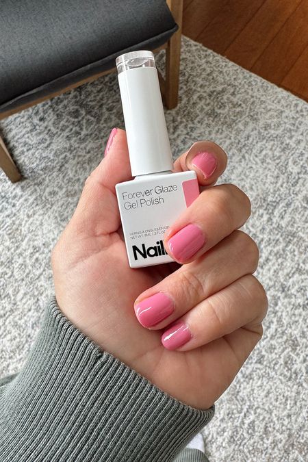Did my own gel polish today! I’ve heard great things about Nailboo nail polish, even from my nail professional friends, and this color didn’t disappoint. Two coats went on so smoothly and the pink shade is to die for! It’s called Sunday Brunch and it’s super affordable. Linking here so click to shop!

#LTKSaleAlert #LTKSeasonal #LTKBeauty
