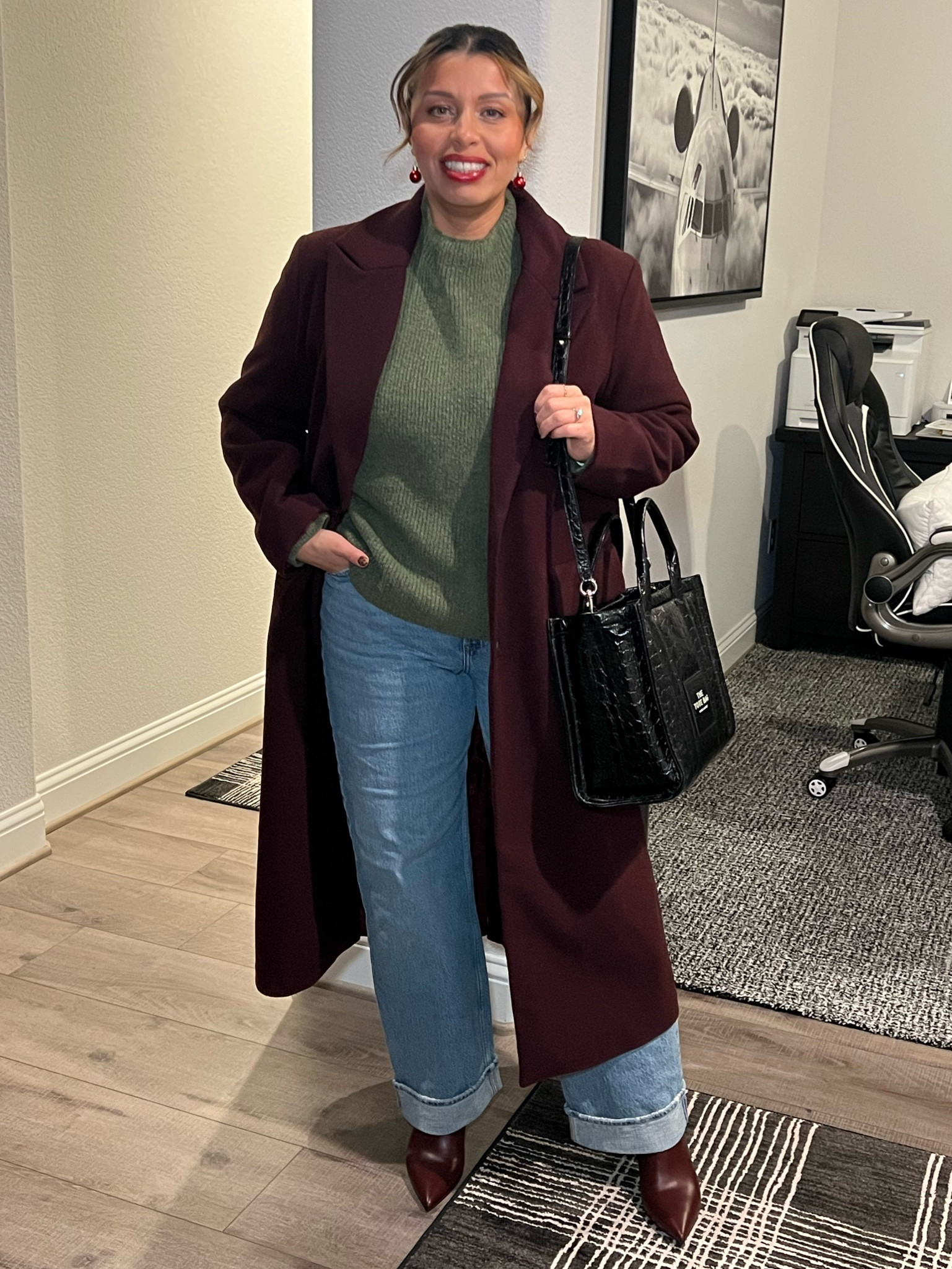 Work outfit: abercrombie jeans, and sweater, target coat, marc jacobs purse, amazon boots

#LTKWorkwear #LTKStyleTip #LTKSeasonal