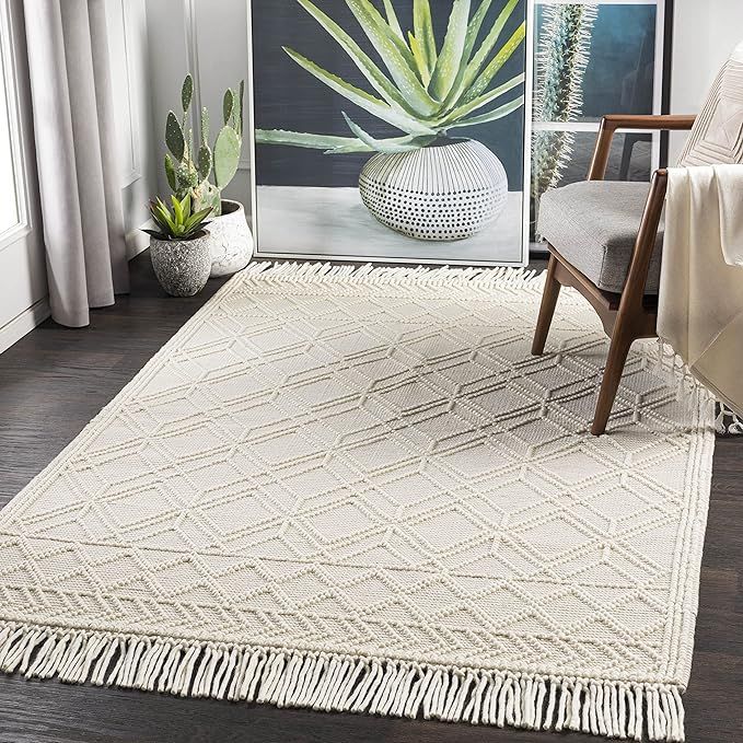 Mark&Day Area Rugs, 5x7 Staveley Bohemian/Global Beige Area Rug, Cream / White Carpet for Living ... | Amazon (US)