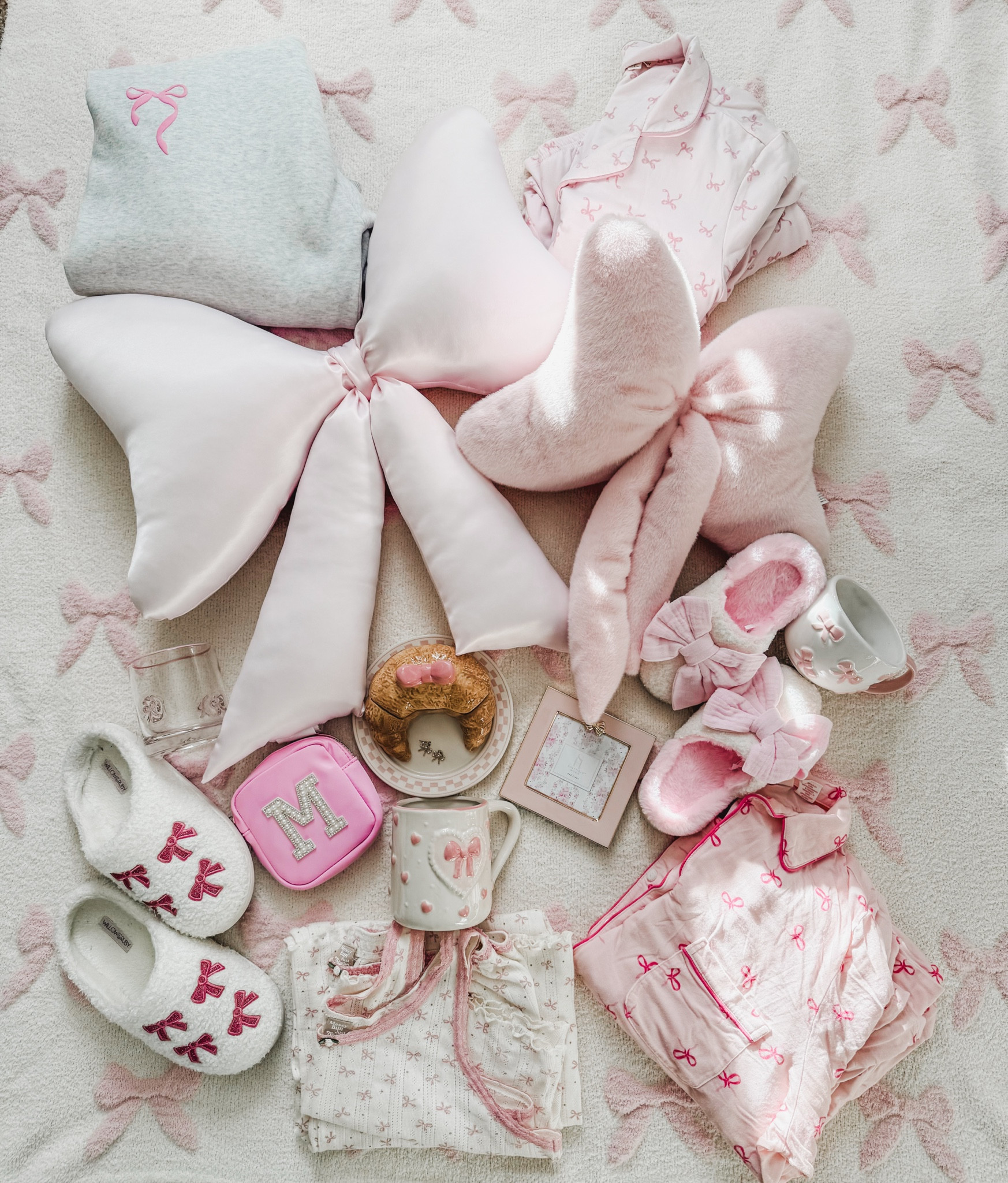 Coquette Finds 🎀

#LTKHome #LTKFindsUnder50 #LTKStyleTip