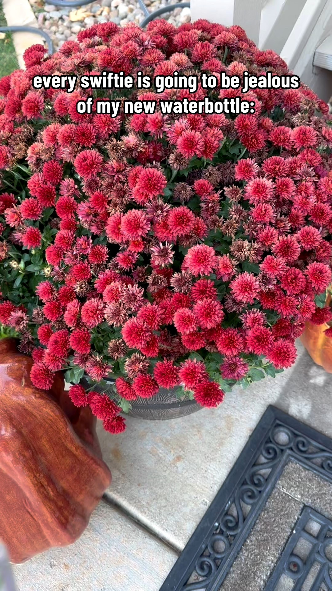 calling all swifties 💧✨ this 32oz eras-inspired water bottle is a must-have — perfect for concerts, gym days, or just romanticizing your morning routine. stay hydrated and rep your favorite era in style 🩵

#LTKHoliday #LTKGiftGuide #LTKdayinmylife