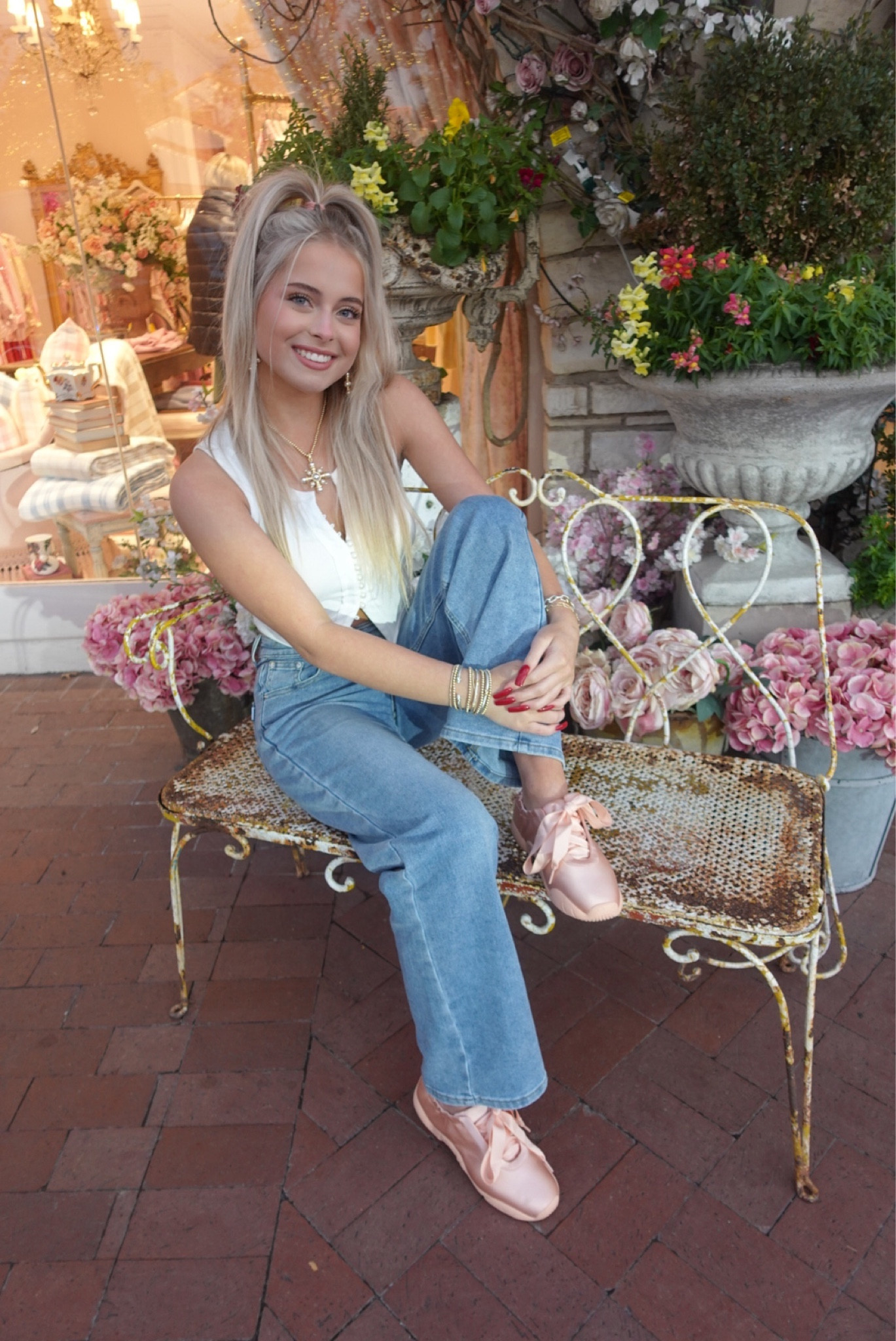 Cutest shoes and jewelry to spice up you fits(jeans also linked😘)

#LTKstyletip #LTKshoecrush #LTKfindsunder100