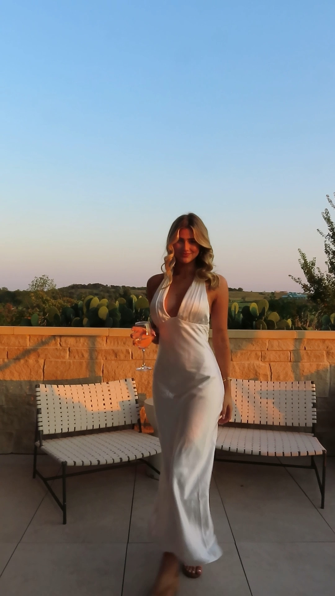 A night in dallas! Dress is linked. I wear a size small and she’s comfy + CUTE ✨🥂 

#ltkcon

#LTKspring #LTKaustralia #LTKdatenight