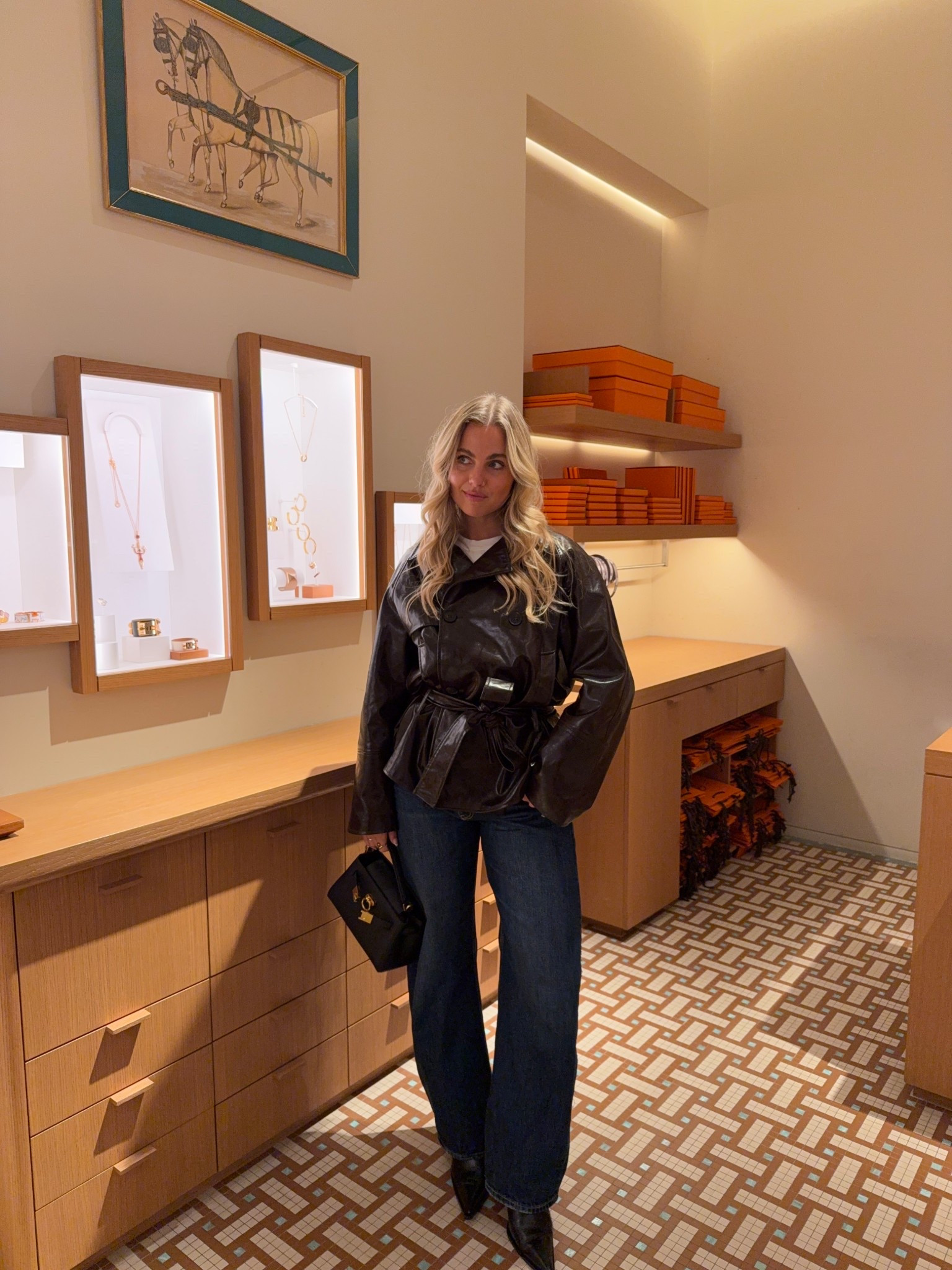 Loveee this jacket & jeans combo 

#LTKSeasonal #LTKHoliday