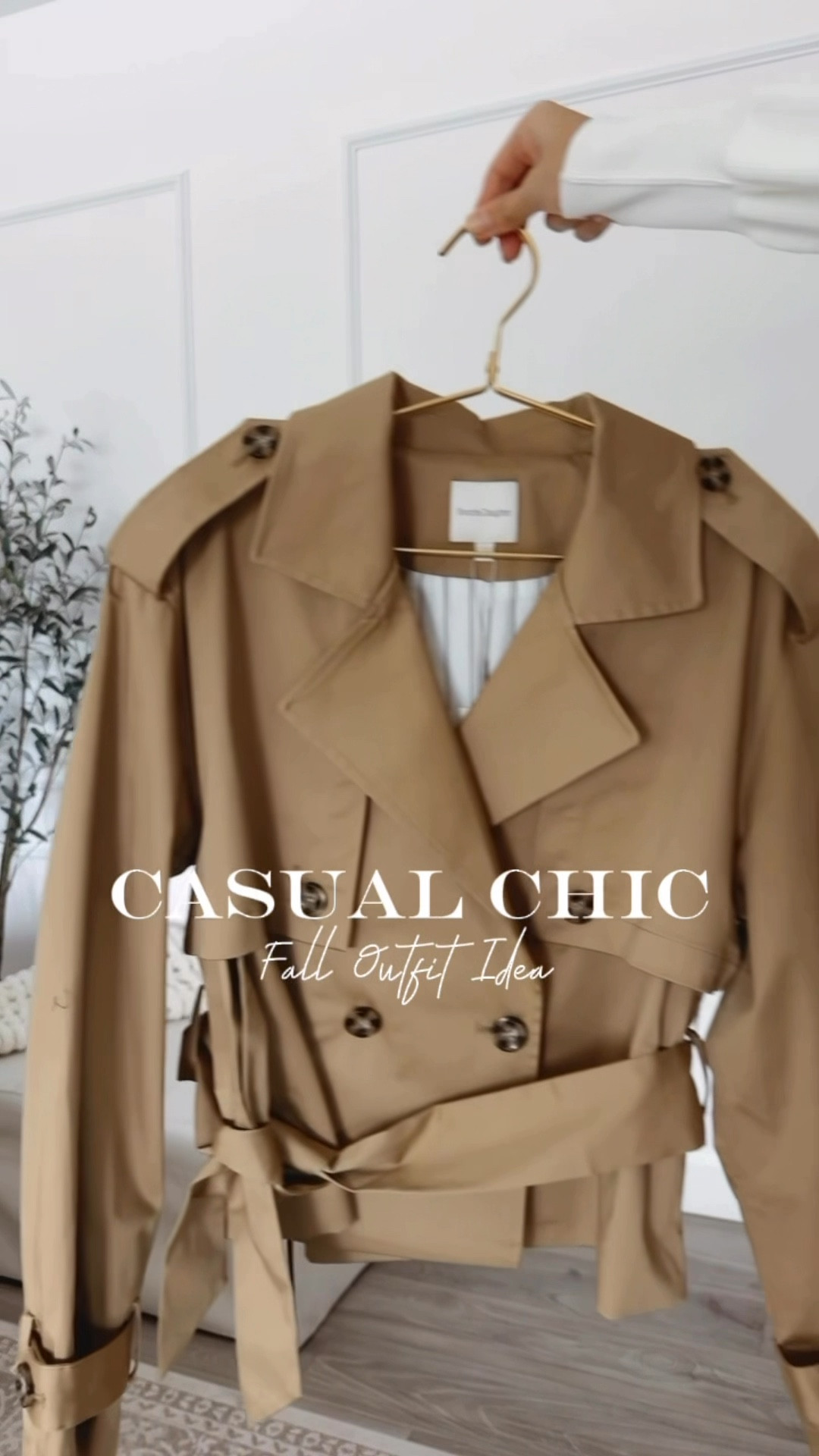 
I am loving this casual chic fall outfit! It’s so stylish and cozy, this cropped trench coat is a must have this season, everything runs true to size I am wearing size small on tops and 27 long on bottoms 🤍

#LTKSeasonal #LTKU #LTKStyleTip