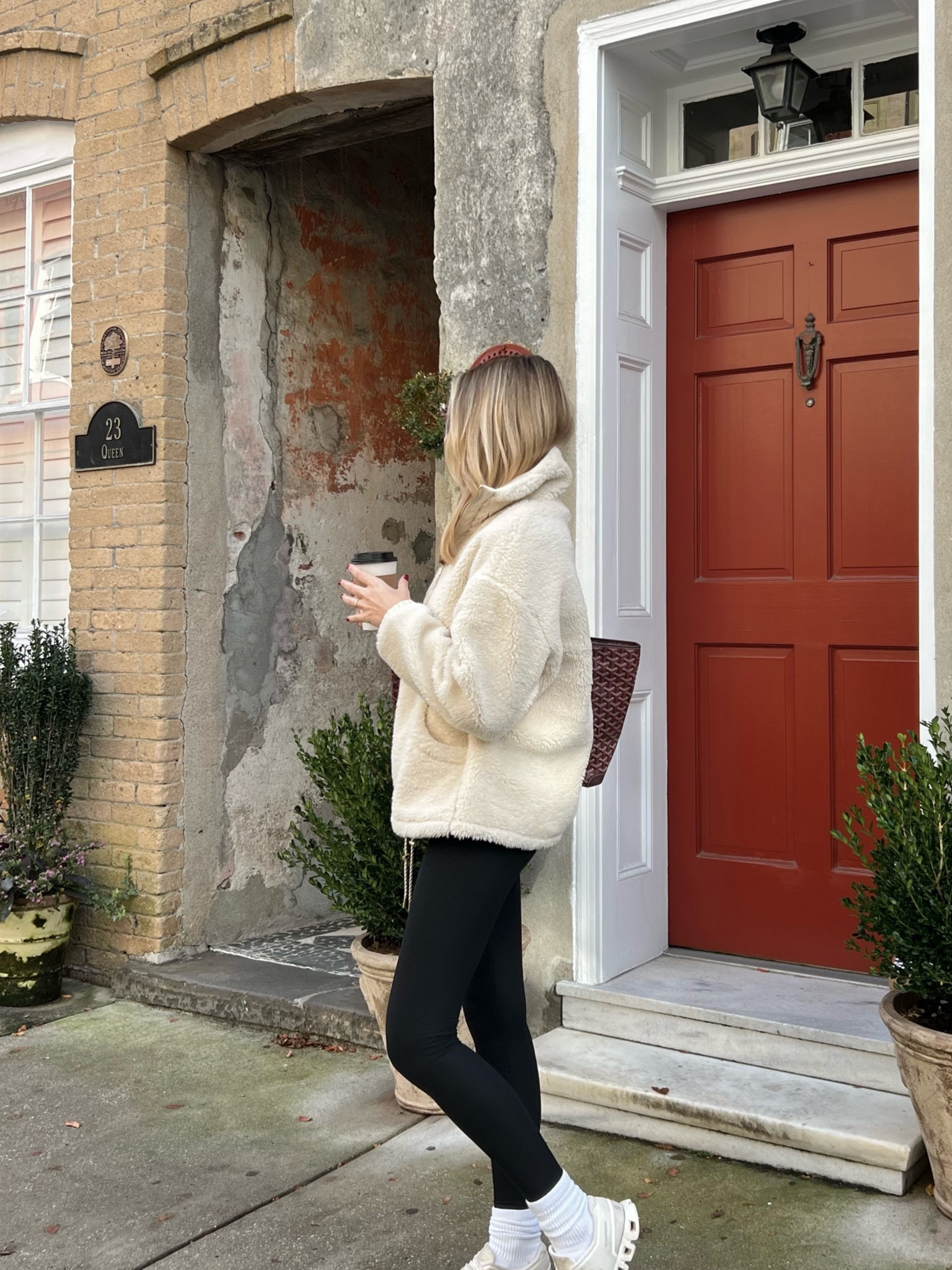 Living in this Varley pullover! The coziest thickest material - perfect for cooler weather.


Varley, travel outfit, winter outfit, winter athleisure, Charleston, 

#LTKstyletip #LTKSeasonal #LTKHoliday