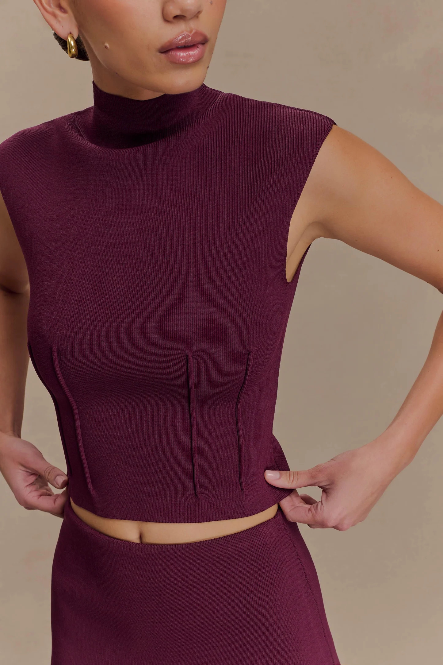 Romaine High Neck Bandage Knit Top - Wine | MESHKI US