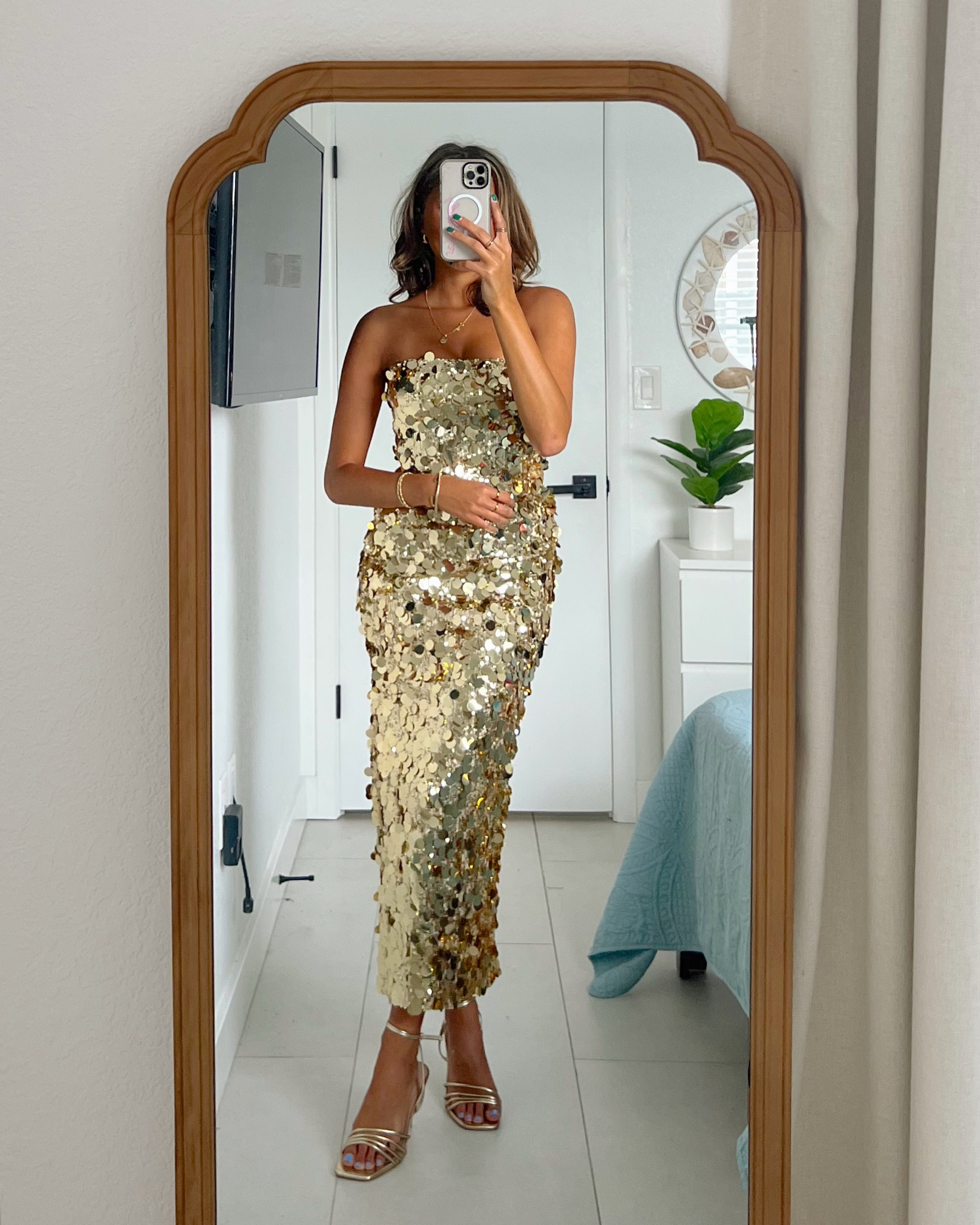 holiday outfit idea from petal & pup ❤️🎄🥂 code HALFOFF for 50% off 