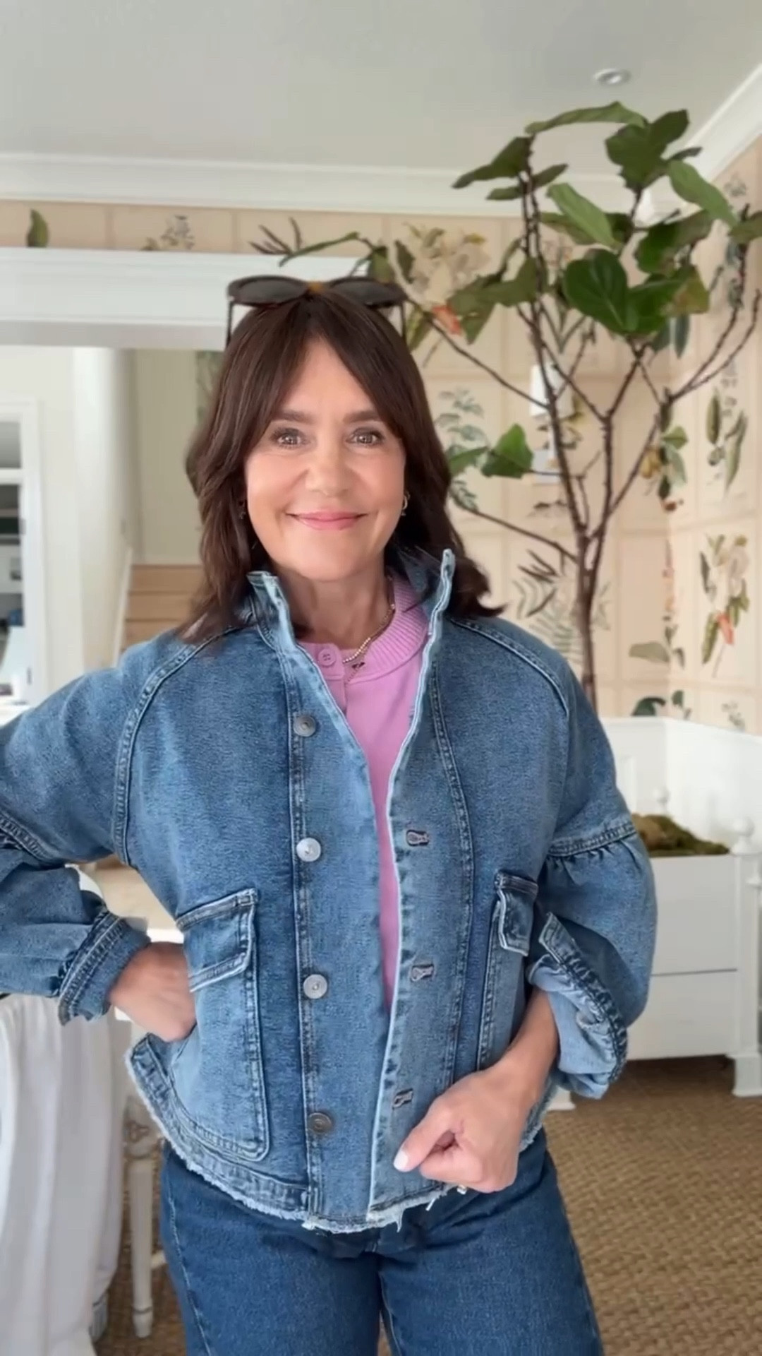 FOUND: The cutest denim jacket under $100!

#LTKPetite #LTKOver40 #LTKSeasonal