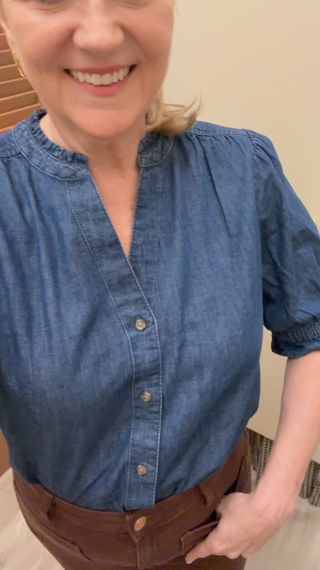 Cute denim top!  And love the brown jeans too

#LTKootd #LTKSeasonal #LTKMidsize