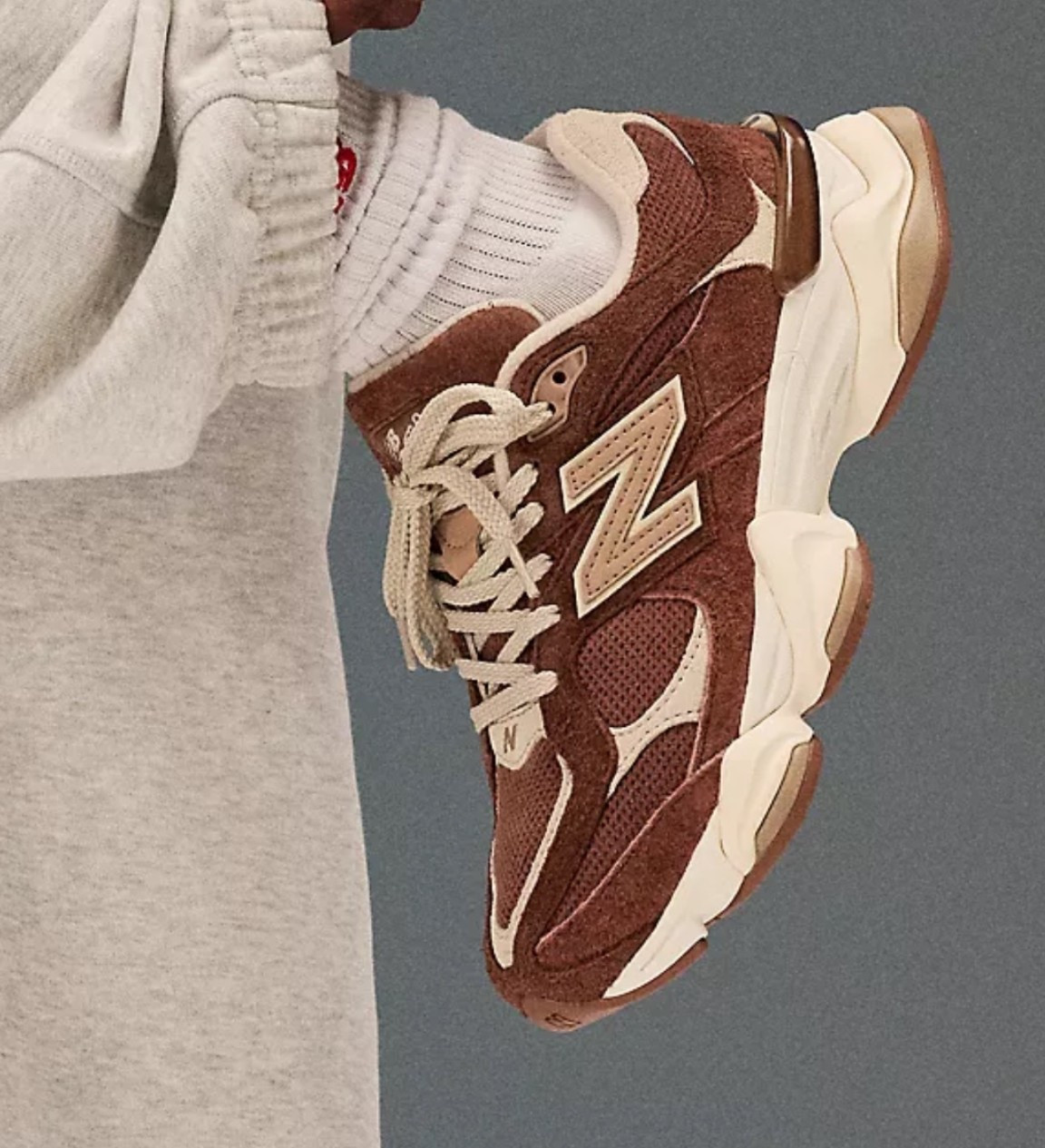 Super cute brown new balance 

#LTKmomlife #LTKOver40 #LTKActive
