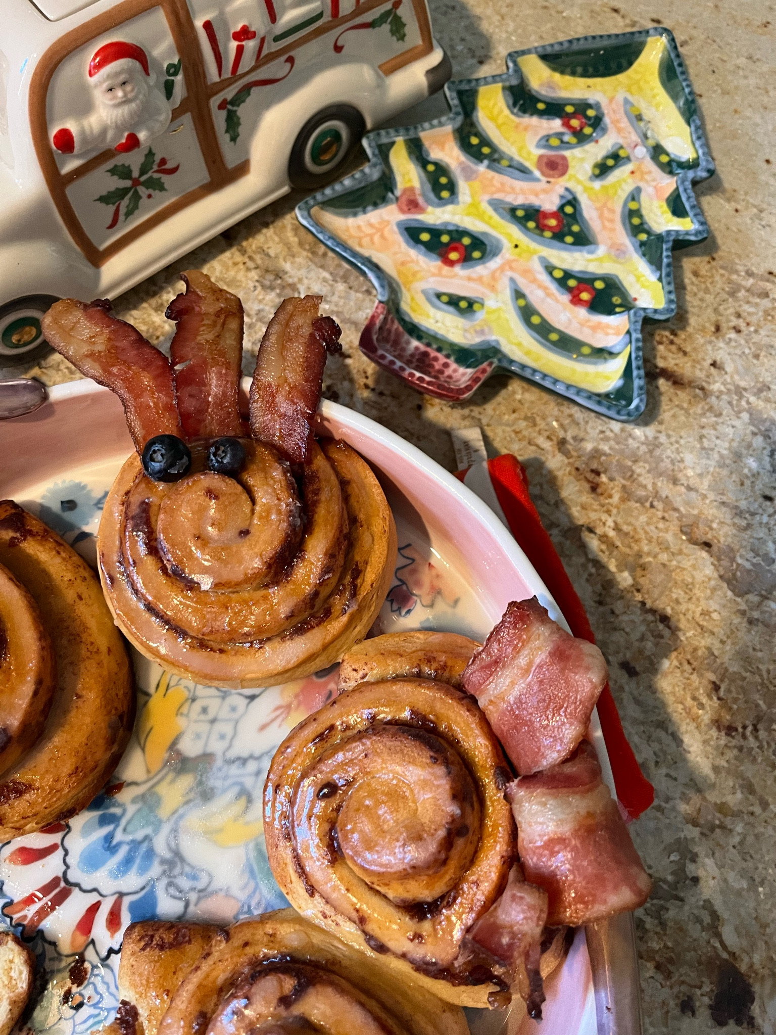 MIL gift!! 
Hosting gift!
Cute pie dishes 

#LTKhome #LTKfindsunder100 #LTKGiftGuide