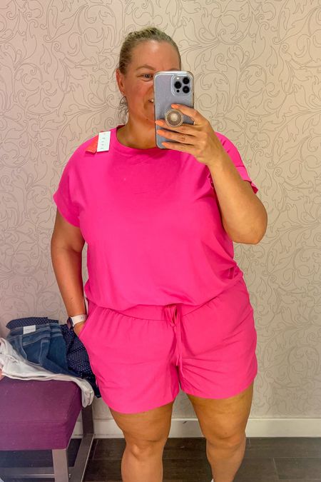 Hot pink matching set 

These active shorts with matching tee is such a cute outfit for summer. I love the bright color and it comes in several more colors also. 

Wearing the 18 in both. 

Plus size matching set 
Shorts set 
Plus size activewear 
Plus size athleisure 
Plus size shorts 
Casual shorts 
Active shorts 
Plus size active shorts 

#LTKOver40 #LTKActive #LTKPlusSize