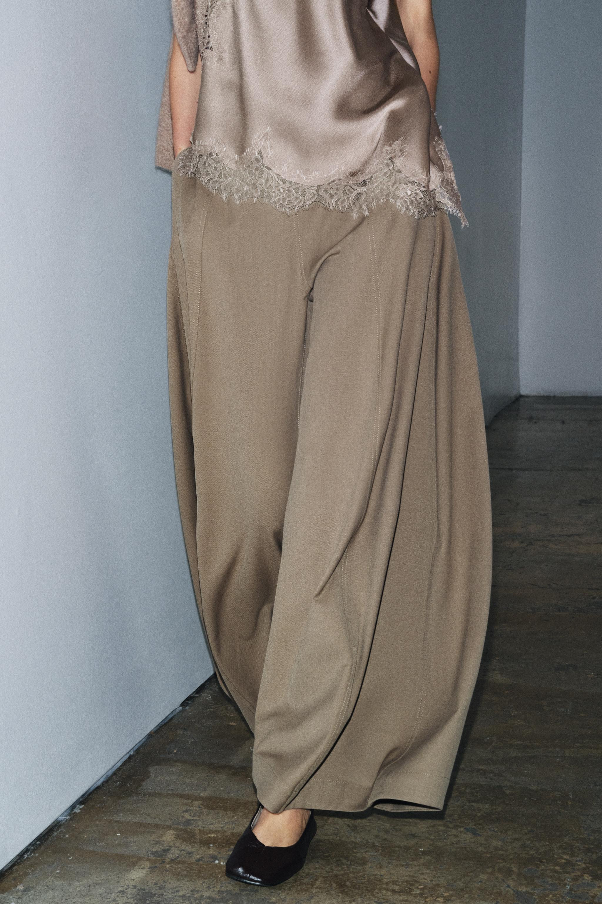 ZW COLLECTION VOLUME WIDE-LEG TROUSERS | Zara US