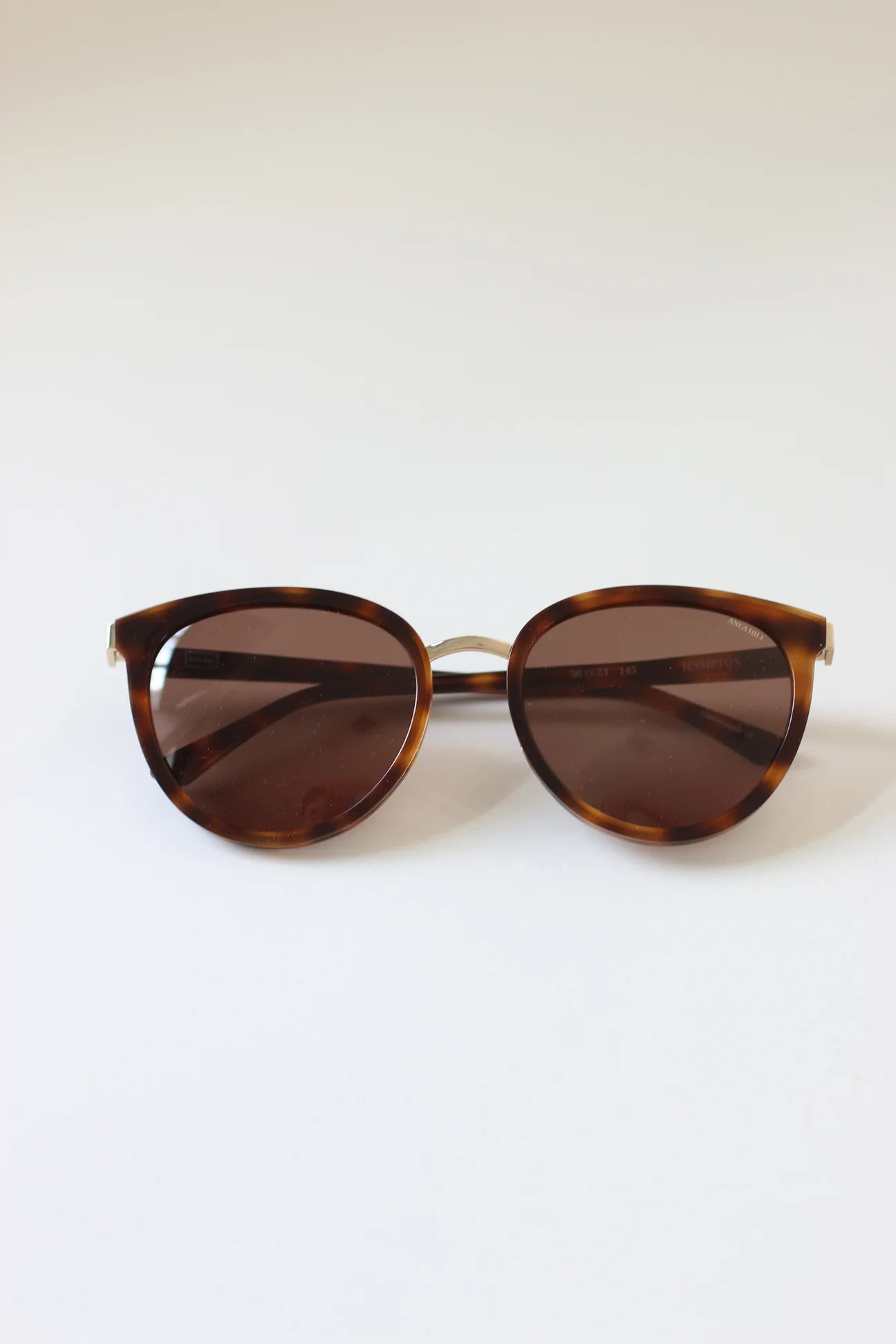 Hampton | ANEA HILL