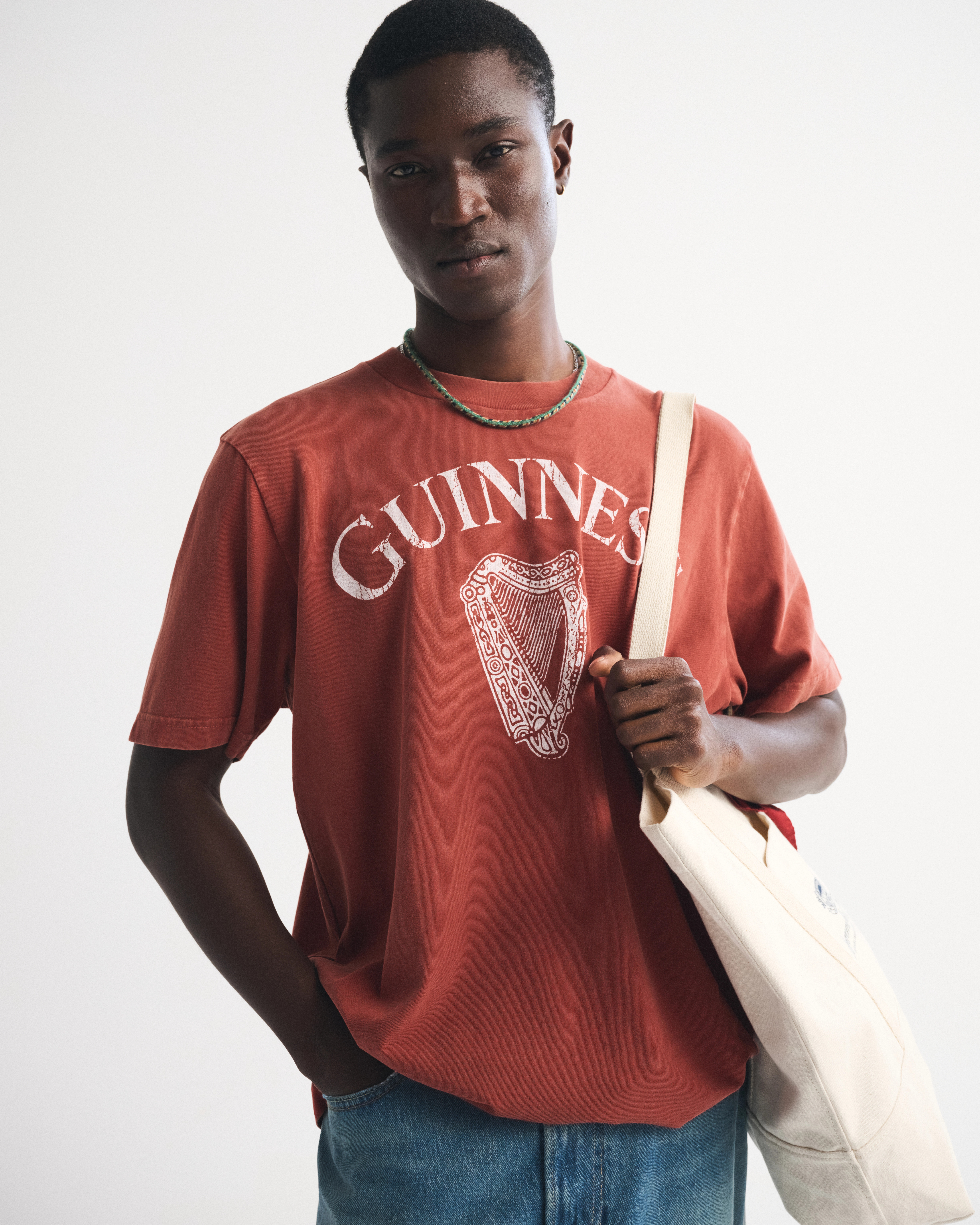 Guinness Vintage-Inspired Graphic Tee | Abercrombie & Fitch (US)