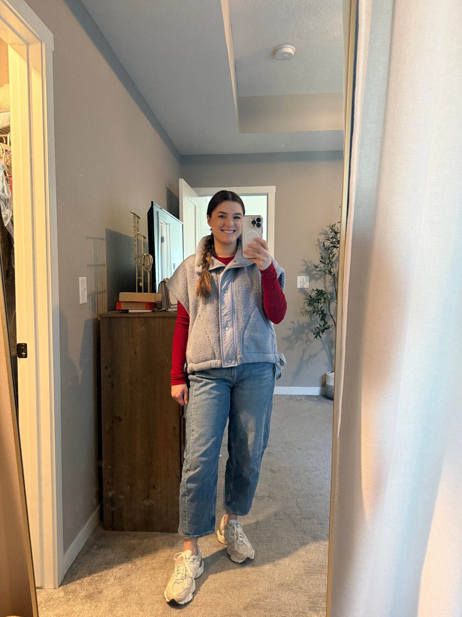 Old navy barren jeans

Free people Sherpa vest

Winter outfit idea 

#LTKootd #LTKGiftGuide #LTKHoliday