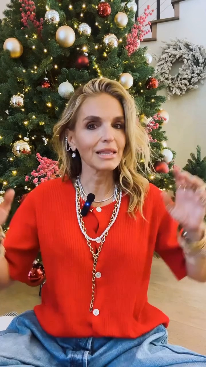 Holiday Gifting Day 6

#LTKFindsUnder50 #LTKHoliday #LTKGiftGuide