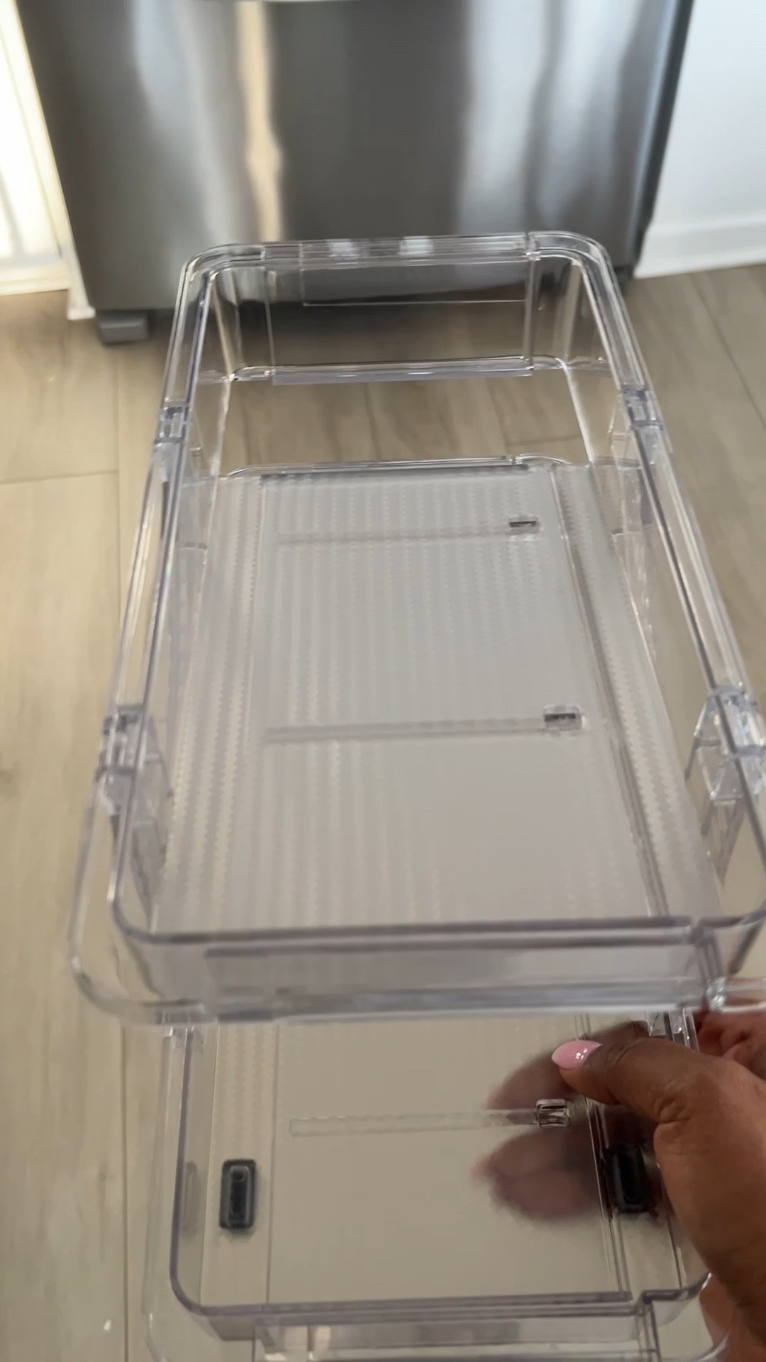 I like systems that make everyday life easier.

Putting together a beverage organizer and using it to tidy up the fridge.

It’s so much easier to see what I have this way.

#LTKHome