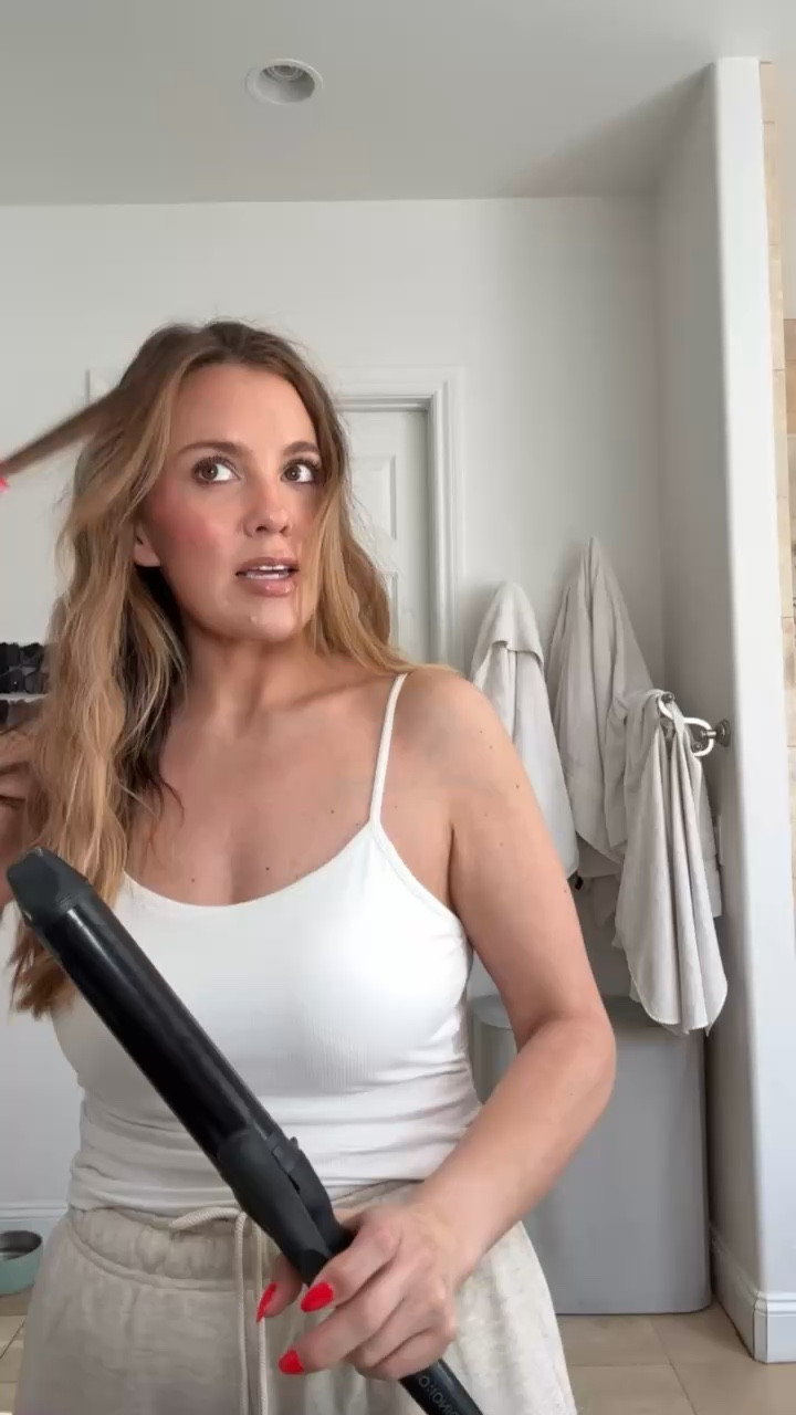 Our top four picks that you need from the Amazon beauty sale!



Curling iron, booster pro, air wrap, thermal brush 

#LTKdayinmylife #LTKgrwm #LTKmomlife