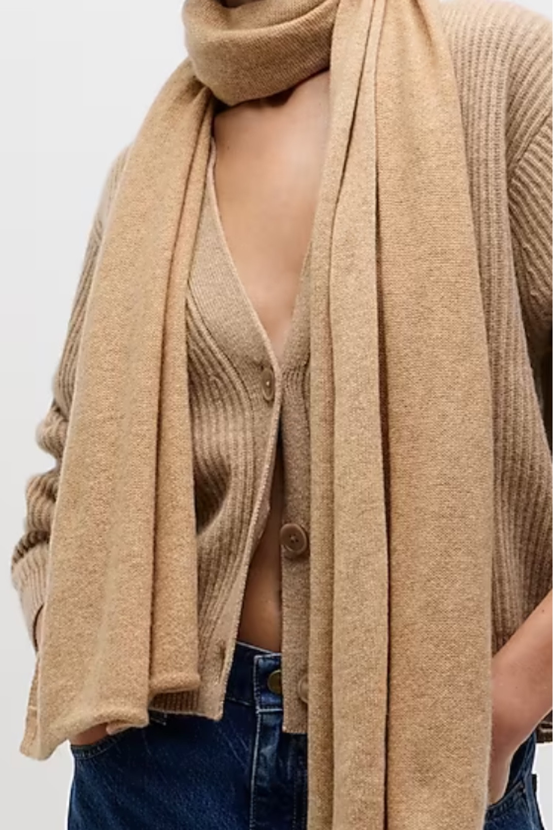 Cashmere wrap in ‘hthr camel’ from jcrew

Camel


#LTKMostLoved #LTKstyletip #LTKGiftGuide