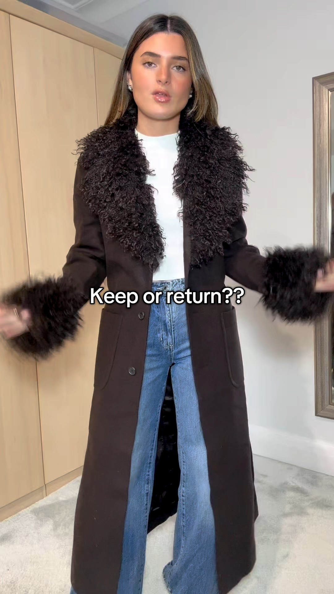 Charlotte Simone coat lookalike / the ultimate statement winter coat ...

#LTKeurope #LTKwinter #LTKstyletip