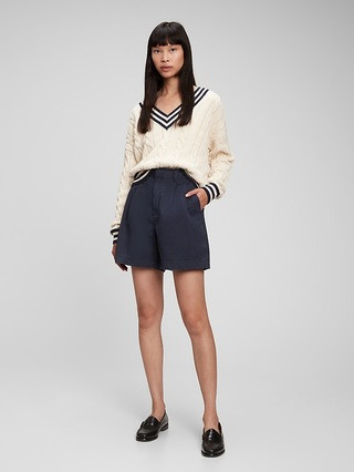 High Rise Pleated Khaki Shorts with Washwell | Gap (CA)