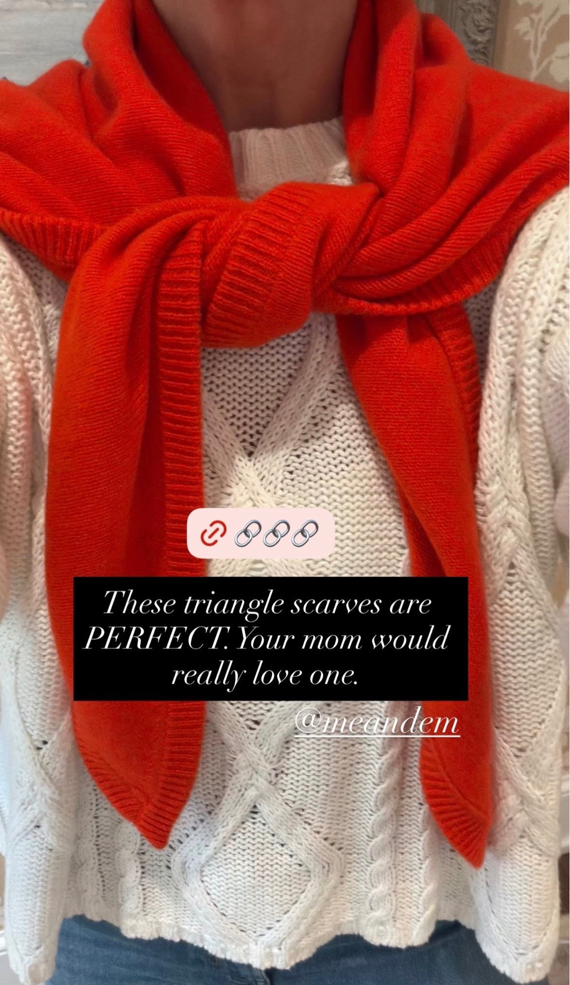 These triangle scarves are PERFECT. Your mom would really love one for the holidays!

#LTKGiftGuide #LTKHoliday #LTKootd