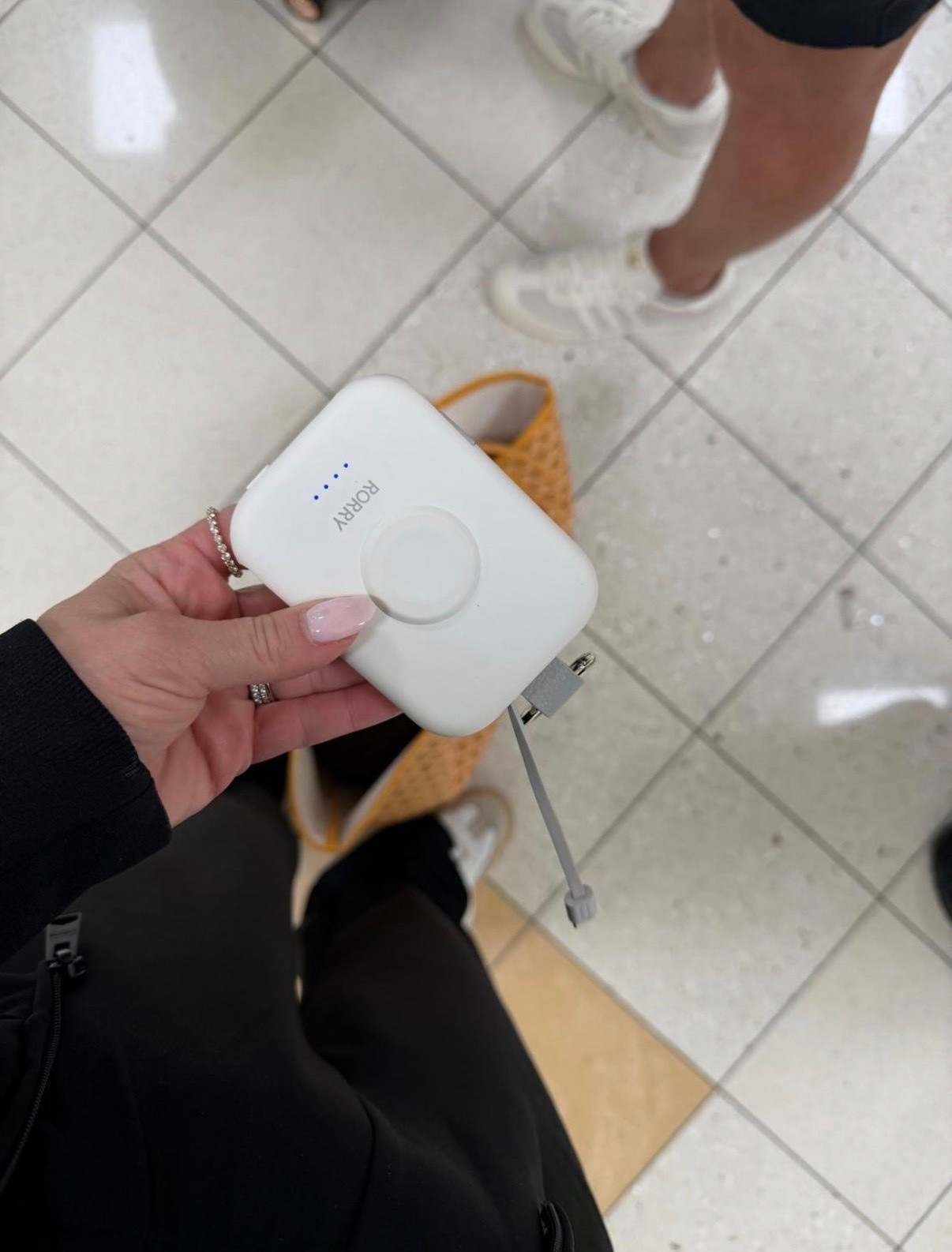 The best travel charger ✈️

#LTKdayinmylife #LTKTravel #LTKmomlife