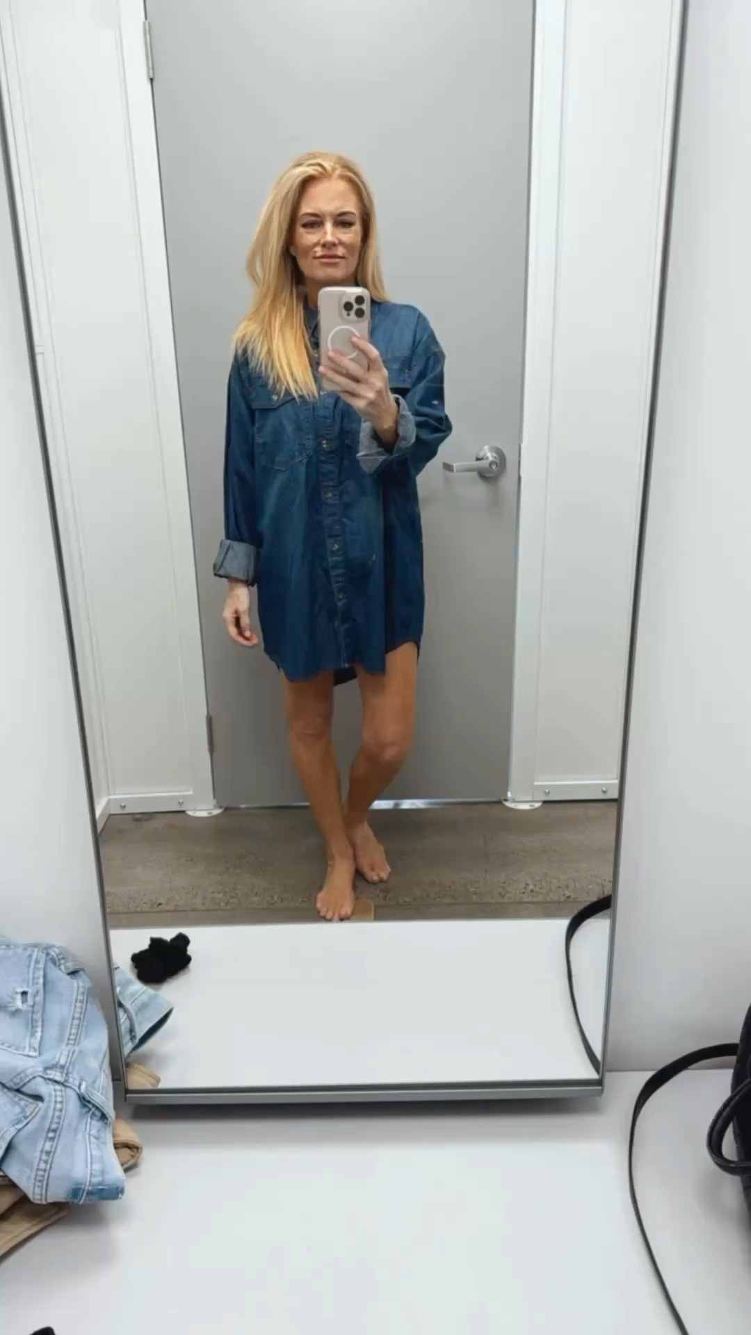 ✨Walmart Haul Try-On✨ Affordable finds that look designer without the price tag 👏 From cozy sets to chic denim (including the cutest overalls + wide leg jeans) and a sporty matching set that feels so luxe—every piece is under budget-friendly pricing and perfect for fall layering 🍂

Which look is your fave—loungewear, active, denim, or overalls? 💭

👉 Linking everything on LTK so you can shop my exact try-on. Don’t wait—these always sell out fast!

#WalmartFinds #WalmartFashion #LTKStyle #LTKFall #LTKunder50 #LTKTryOn

#LTKSaleAlert #LTKBeauty #LTKFindsUnder50