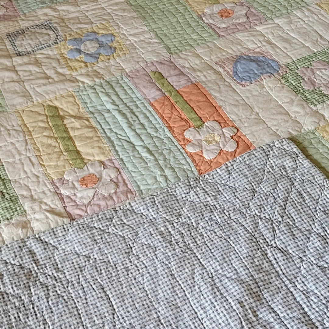 Handmade Quilt With Flowers 68 X 84 - Etsy | Etsy (US)