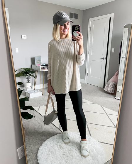 What I wore this week!
Tunic- sold out, linked similar 
Leggings- small
Shoes- 7.5
Hat- I can’t find this color to link here

#LTKstyletip #LTKSeasonal #LTKfindsunder100