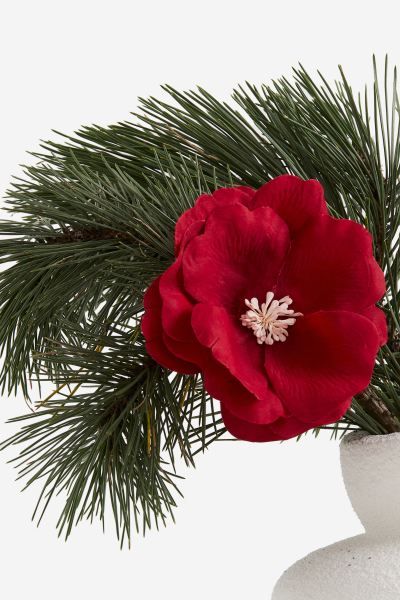 Hellebore Ornament - Red - Home All | H&M US | H&M (US + CA)