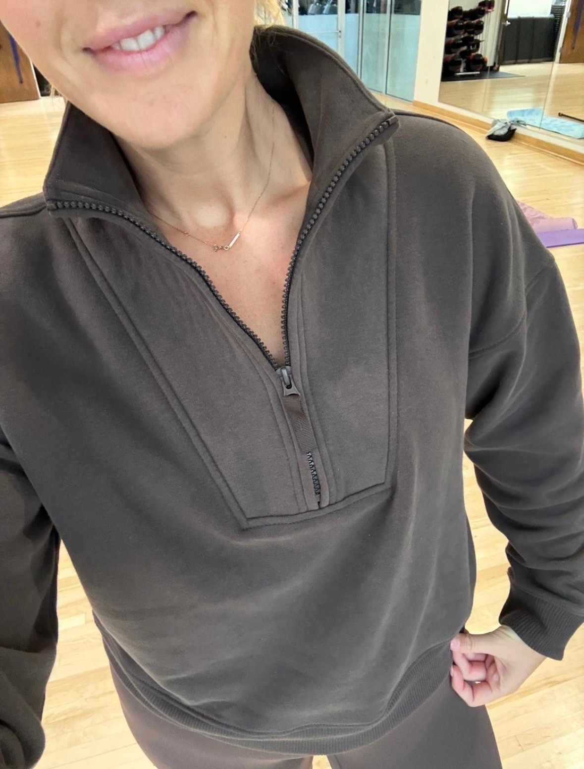Cozy pullover for these chilly mornings ☀️ wearing a med 
fb

#LTKSeasonal #LTKActive #LTKMidsize