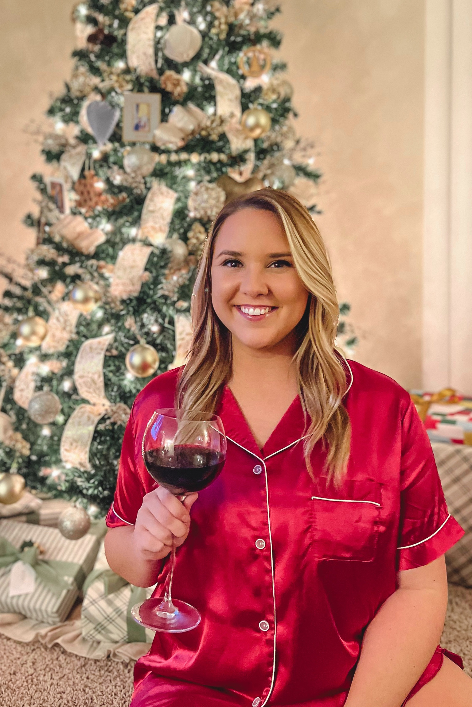 Linking all my favorite purchases from this holiday season ♥️ Shop my Christmas tree, my Red silk Christmas pajamas, and the MERRY gift tags on Amazon (on sale now)! The gold Christmas tree ribbons, and green wrapping supplies are from Target. And my absolute favorite wine glasses are from Crate and Barrel! 

#merrychristmas #afterchristmassale #holiday #holidaywrapping #silkpajamas #hearthandhandcollection #amazonfinds #targetfinds #longstemwineglasses #christmas2023

#LTKfindsunder50 #LTKHoliday #LTKhome