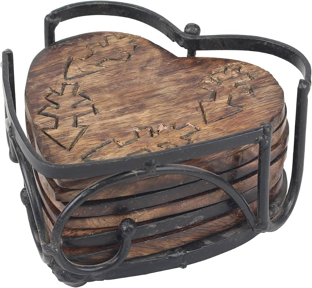 Stonebriar Juego de posavasos de madera rústica con forma de corazón con soporte de metal, jueg... | Amazon (US)