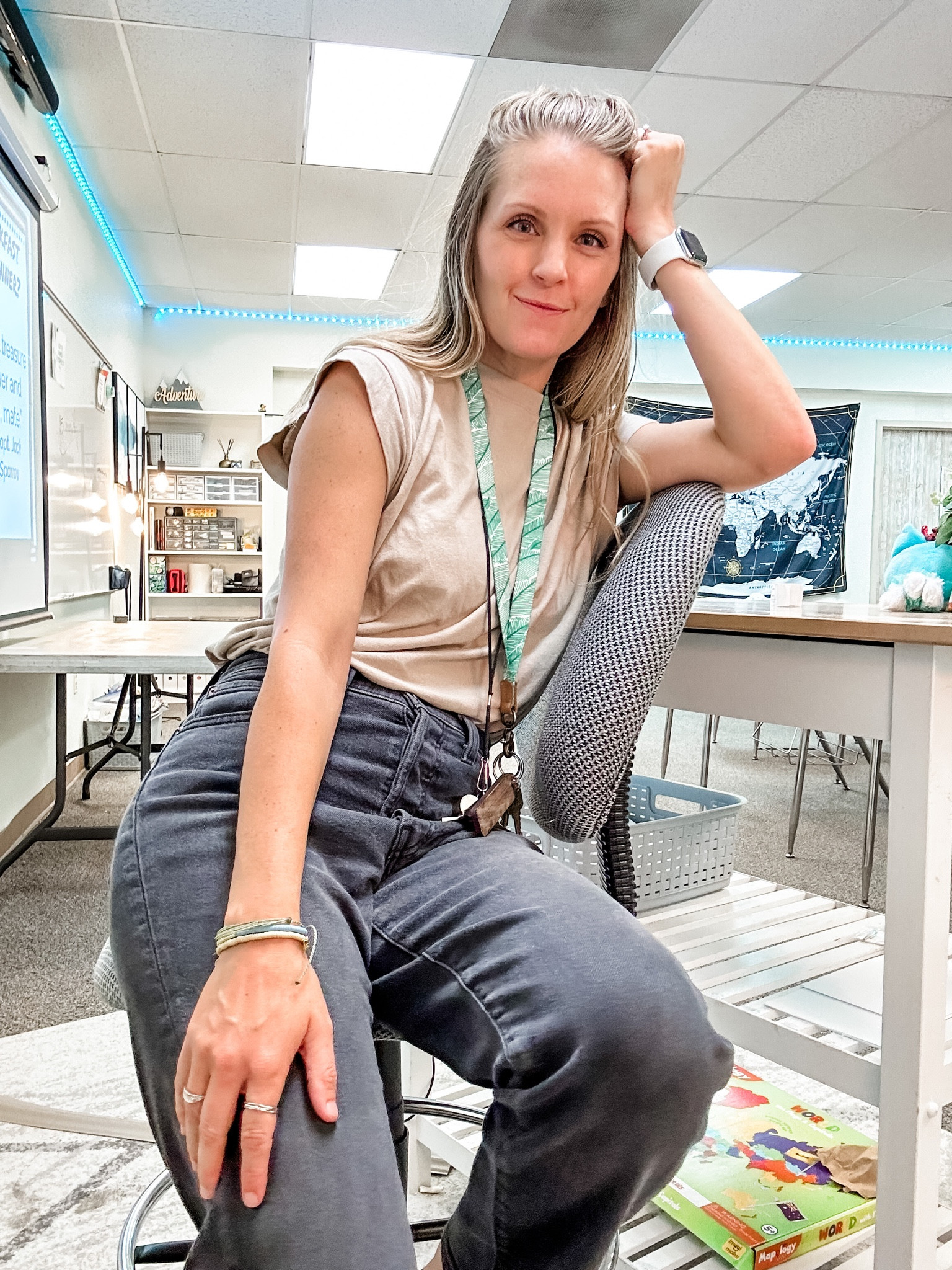 These jeans, this shirt, on repeat. 

Fall outfits teacher outfits classroom decor

#LTKworkwear #LTKSeasonal #LTKfindsunder50